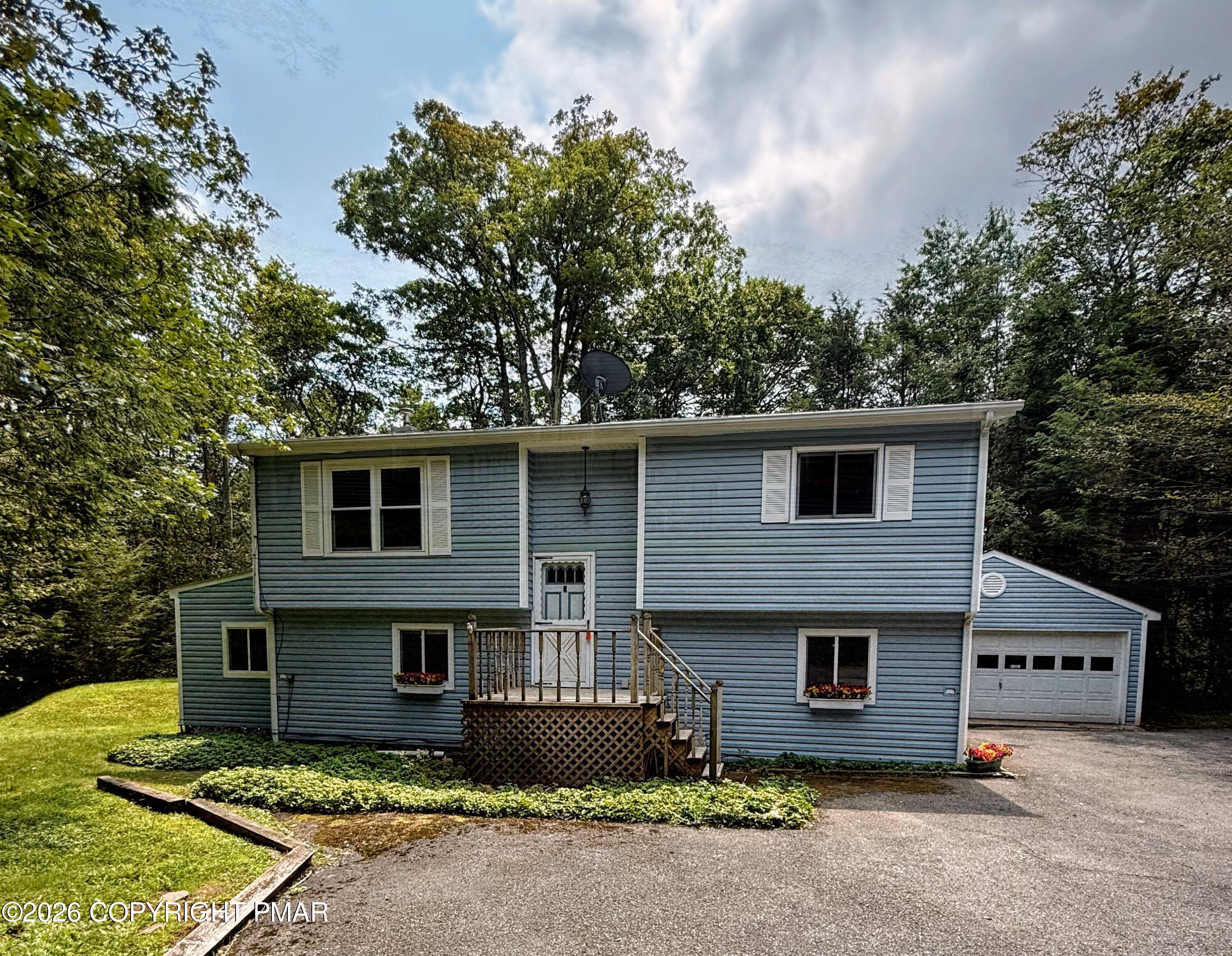304 Leaf Street Property Photo 17