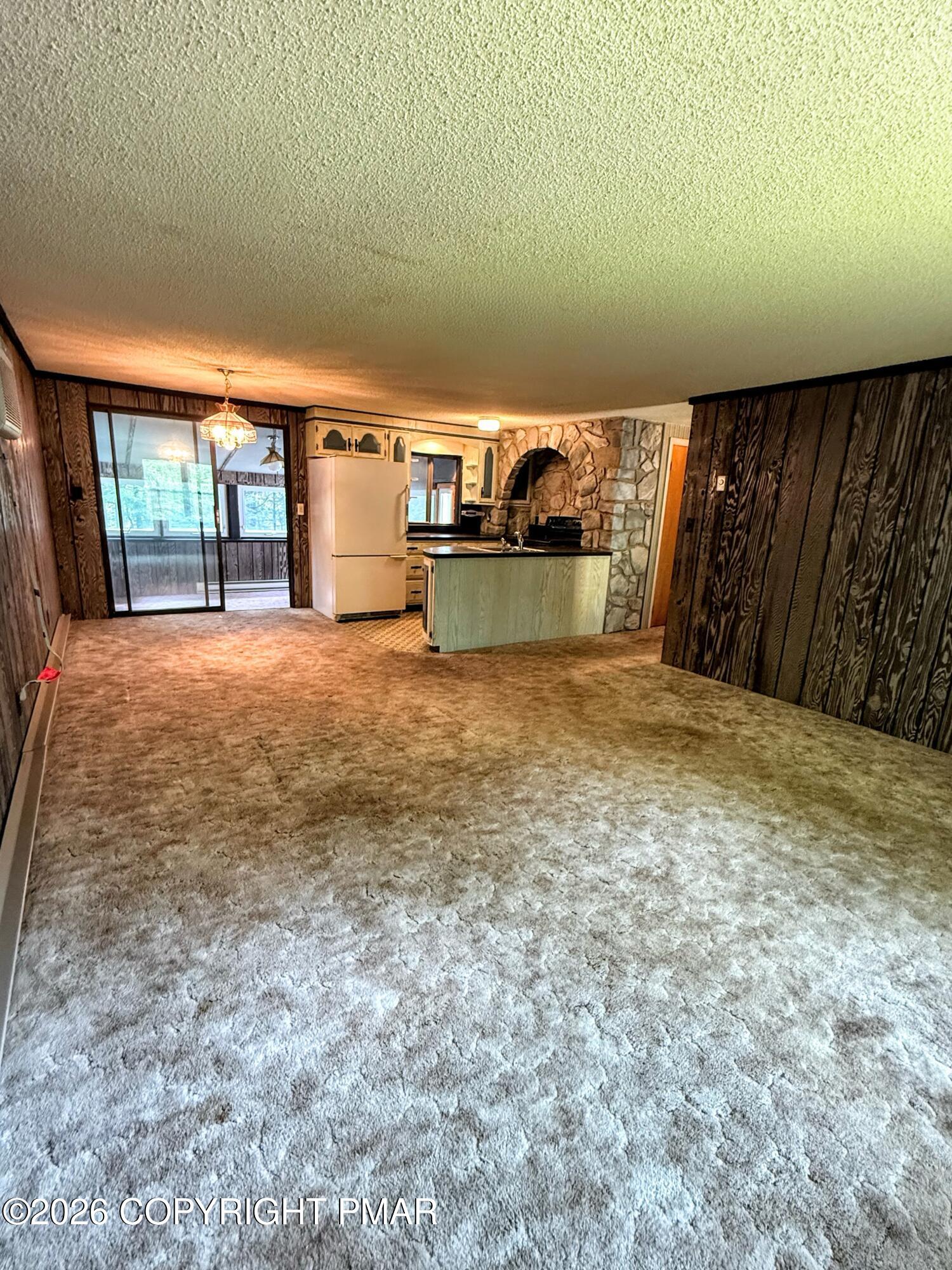 304 Leaf Street Property Photo 25