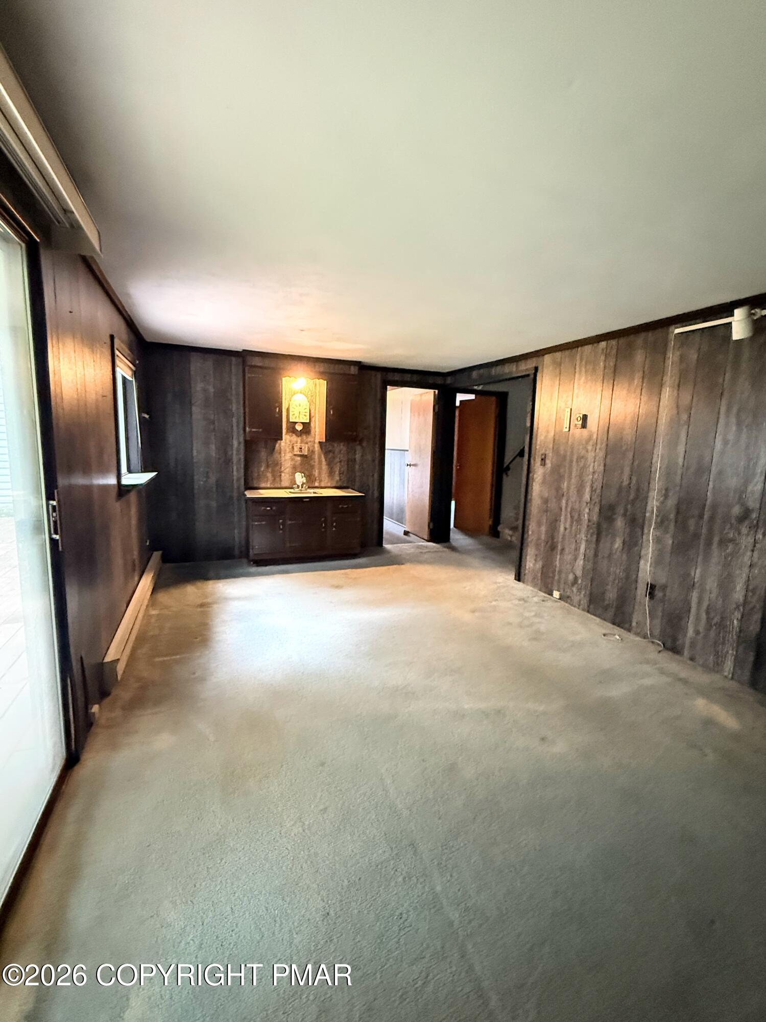 304 Leaf Street Property Photo 45