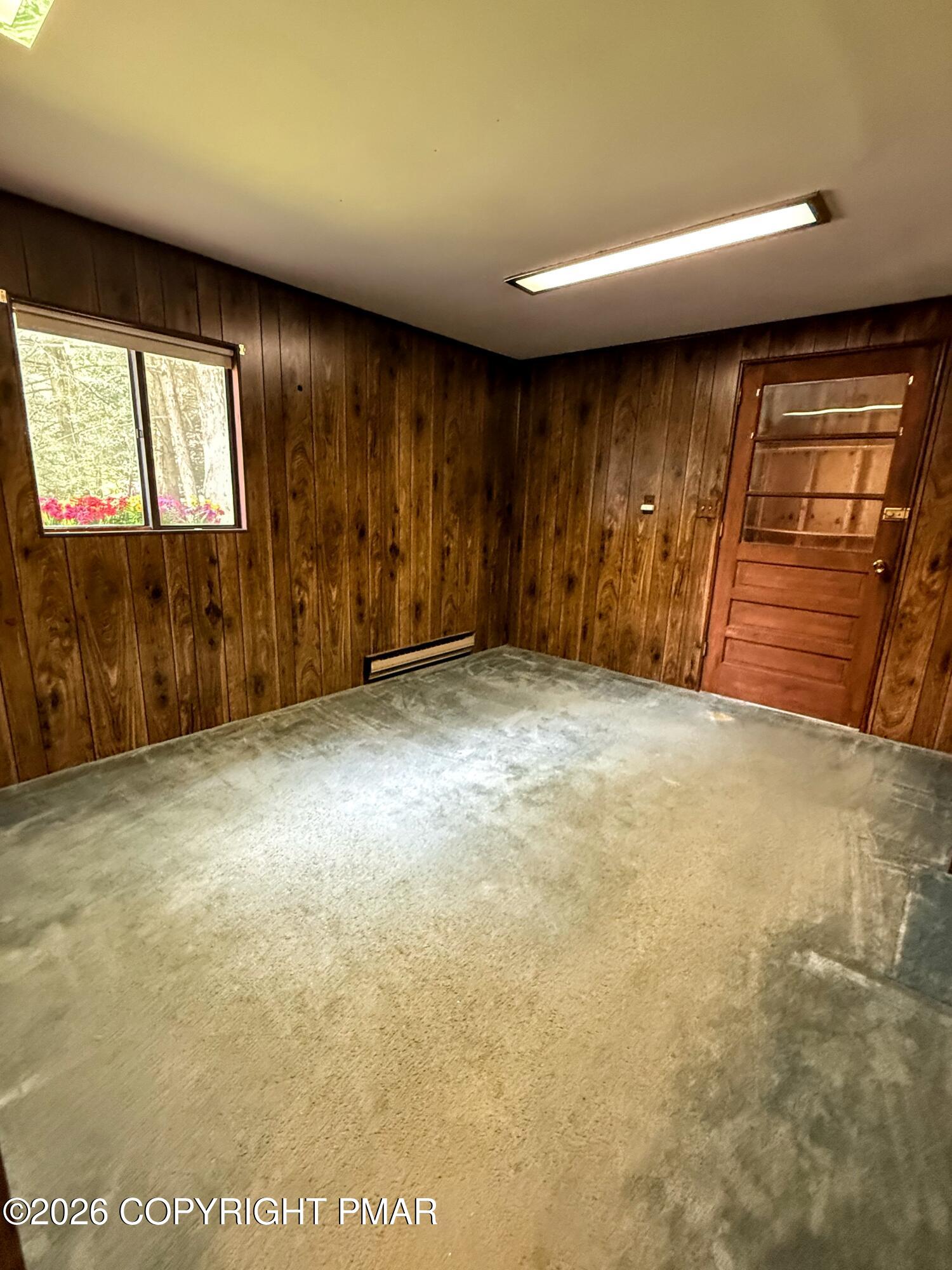 304 Leaf Street Property Photo 51