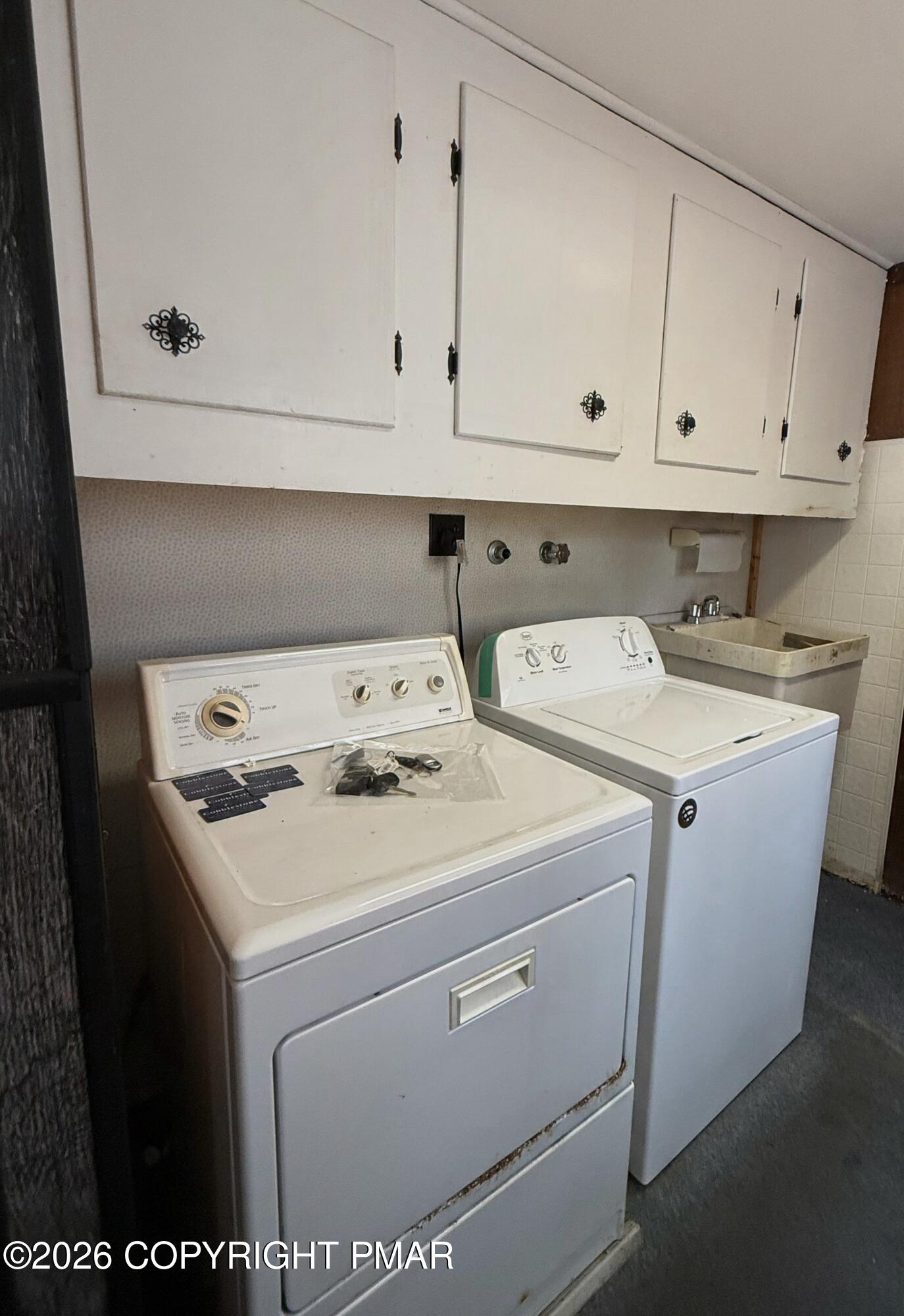 304 Leaf Street Property Photo 55