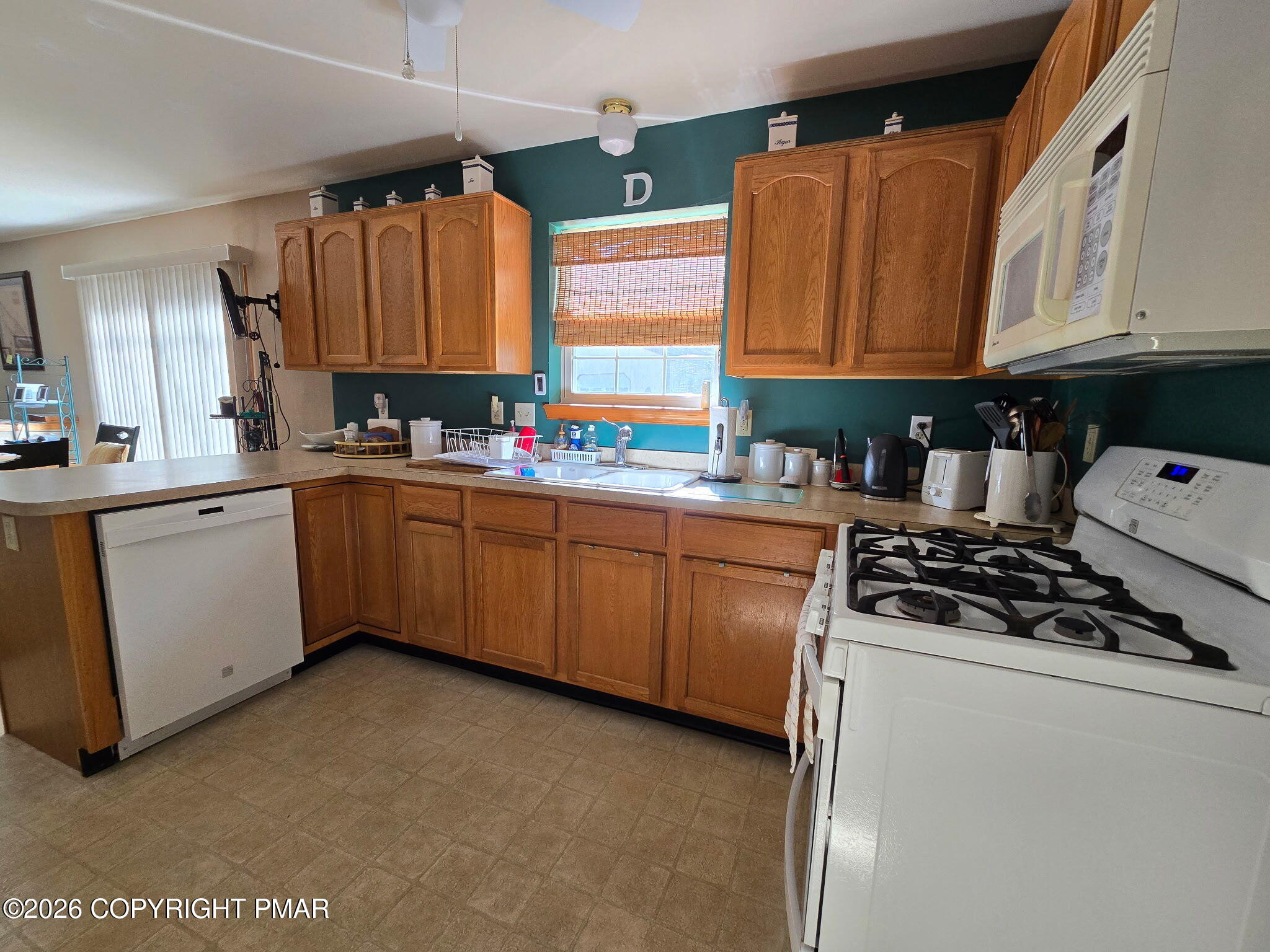 71 Meckesville Road Property Photo 9