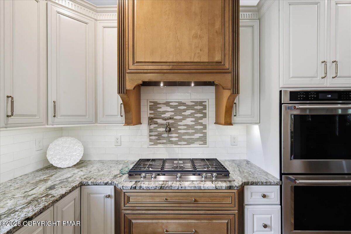 13 Jonathans Way Property Photo 11