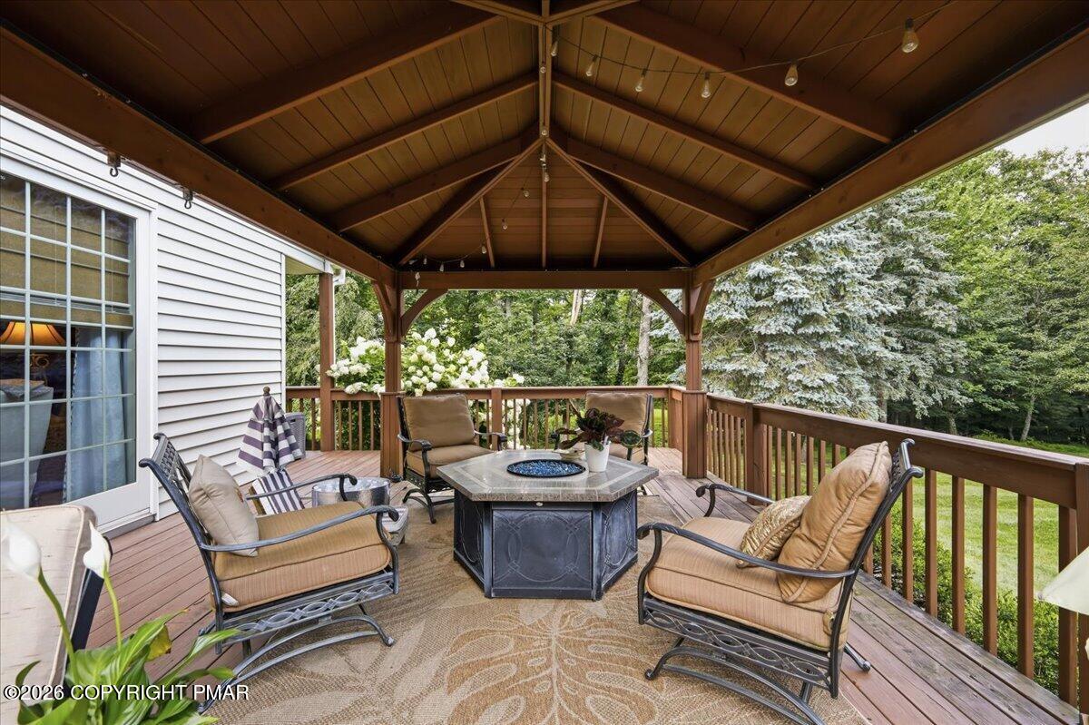 13 Jonathans Way Property Photo 67