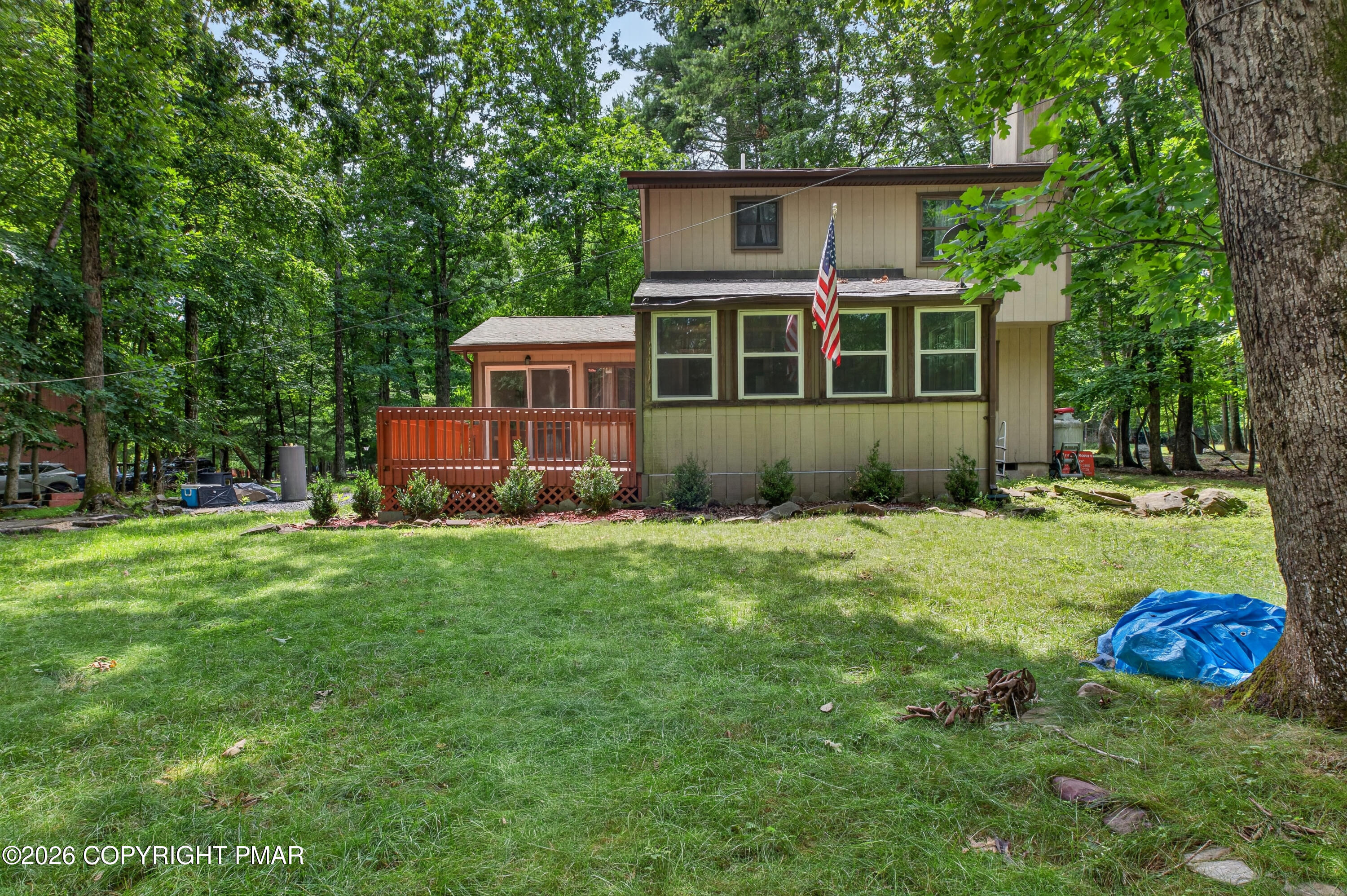 3232 Greenbriar Drive Property Photo 8