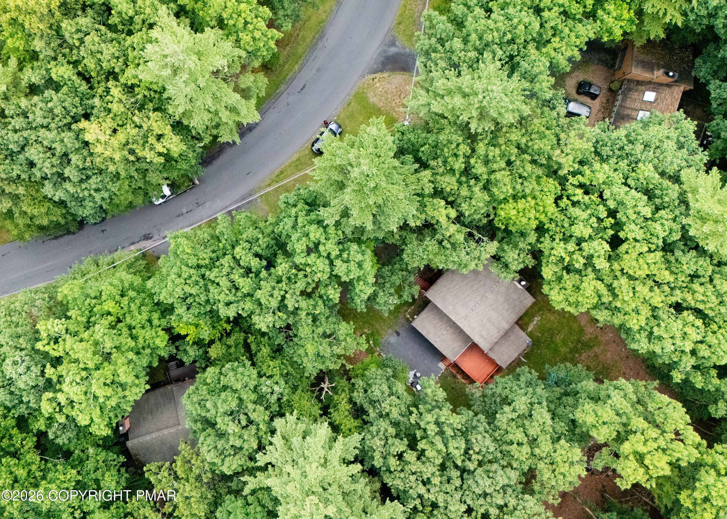3232 Greenbriar Drive Property Photo 10