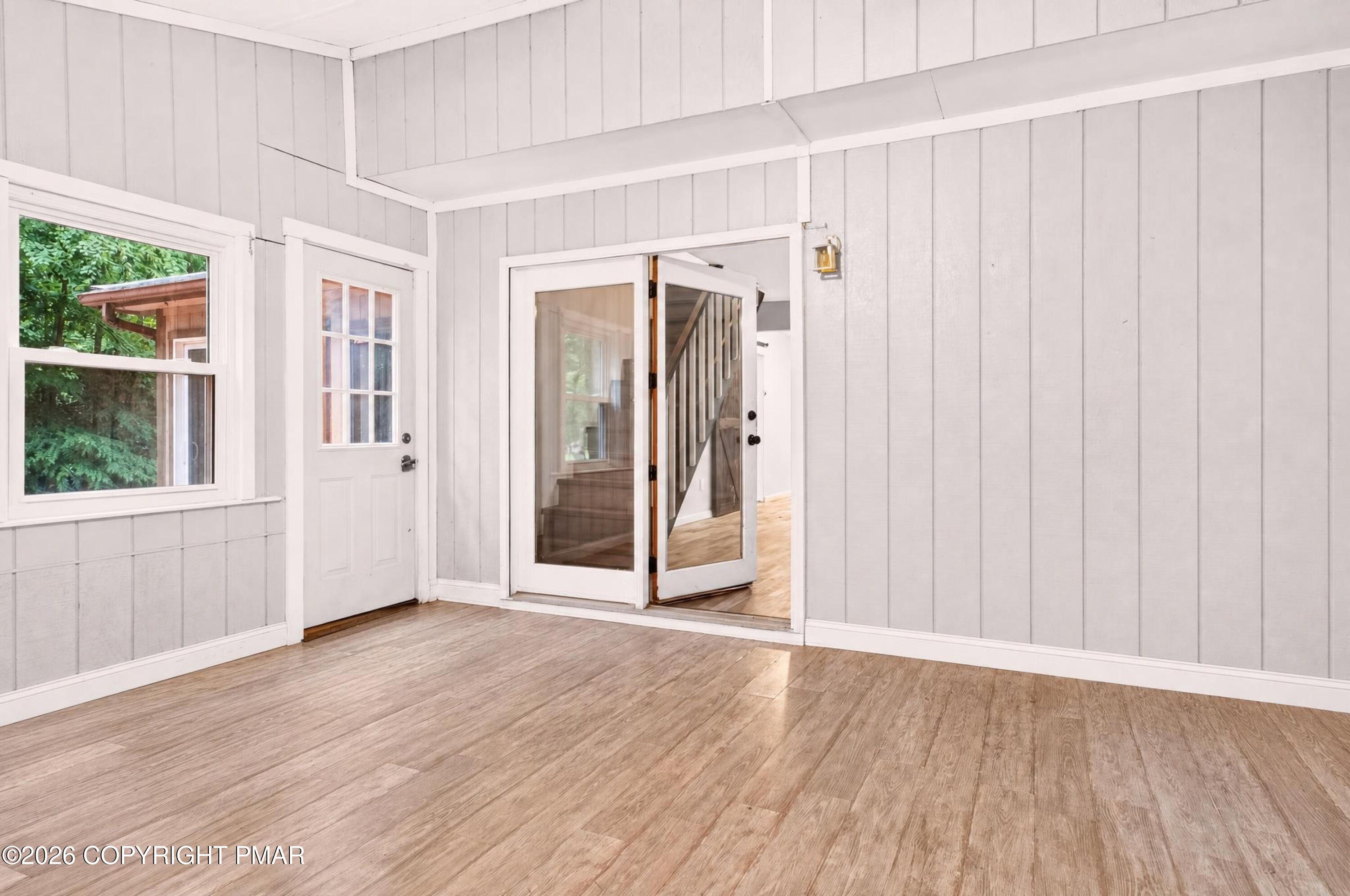 3232 Greenbriar Drive Property Photo 26