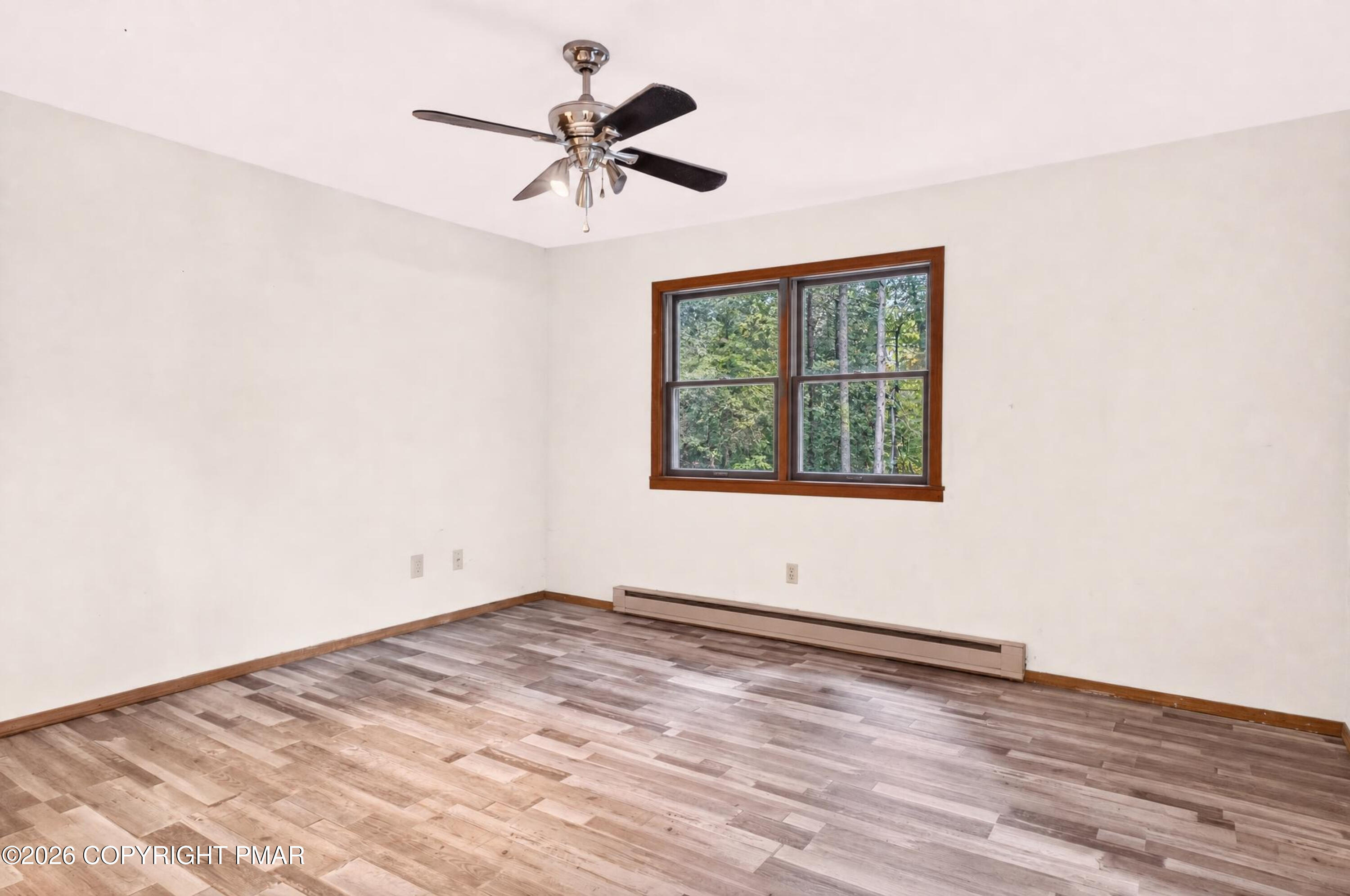 3232 Greenbriar Drive Property Photo 33