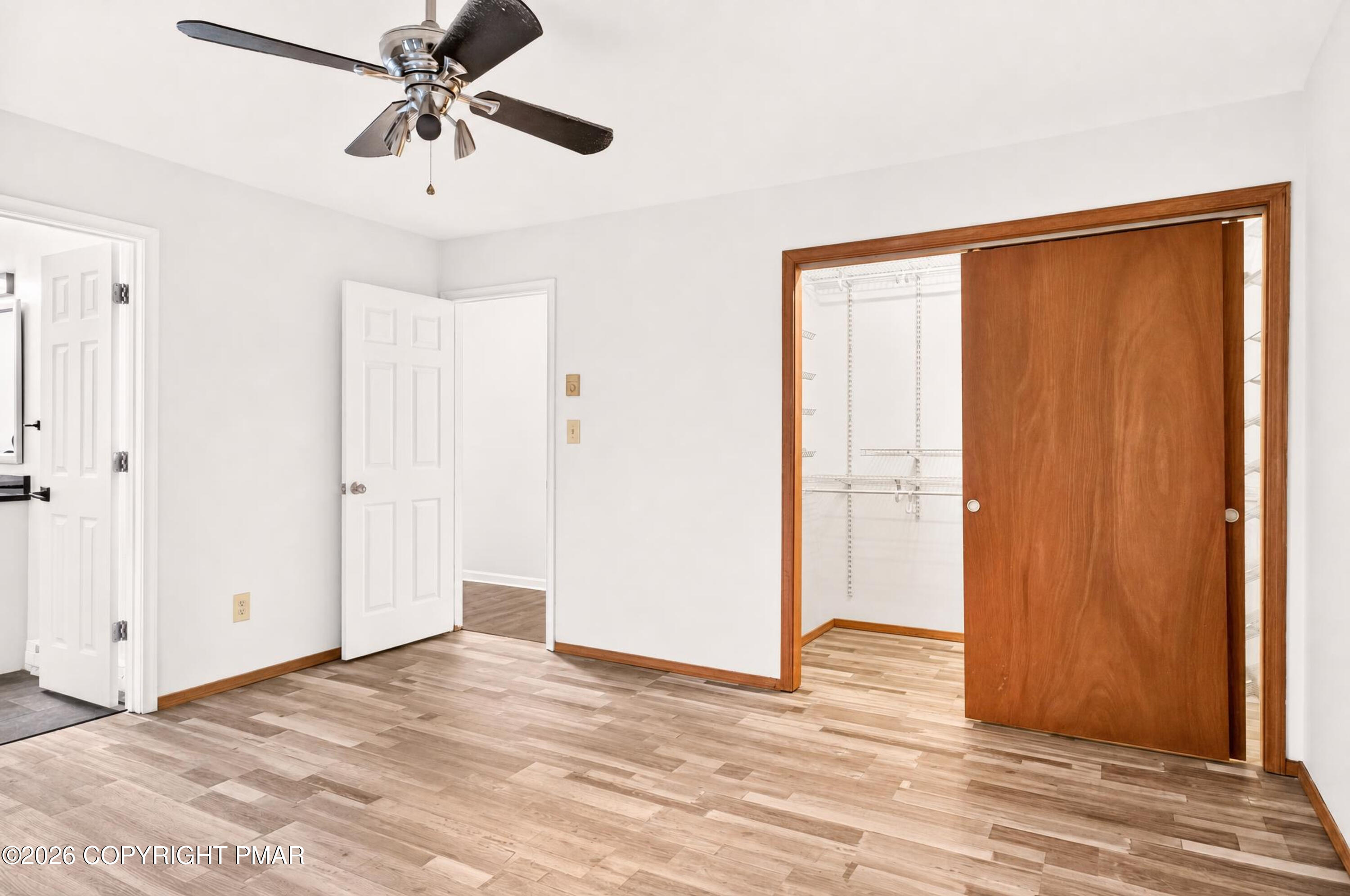 3232 Greenbriar Drive Property Photo 34