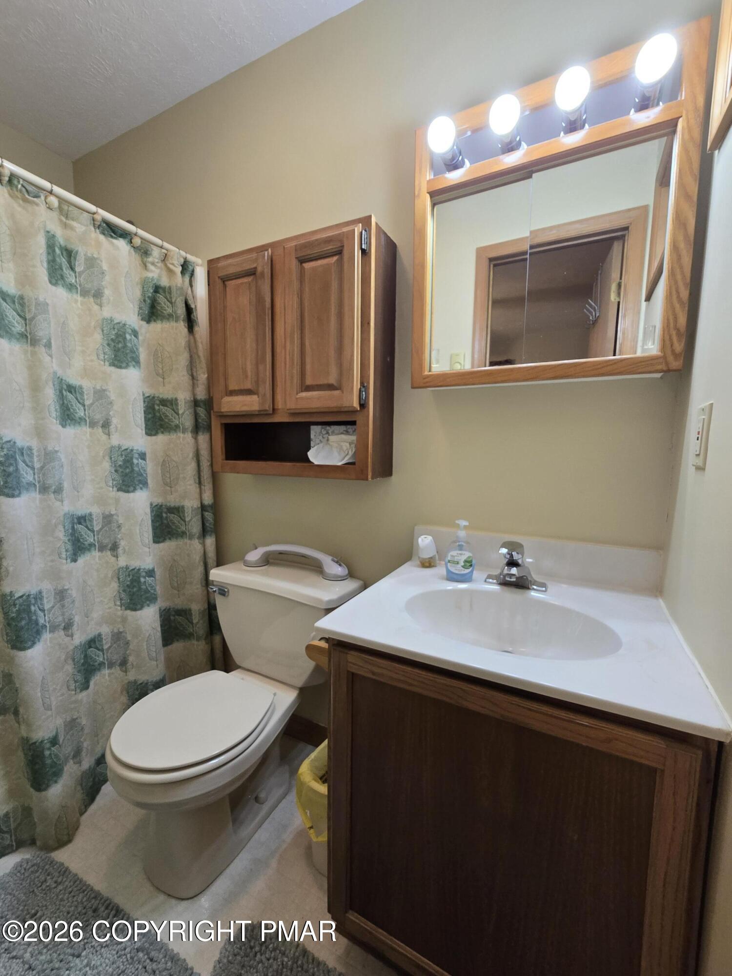 143 Keats Lane Property Photo 15