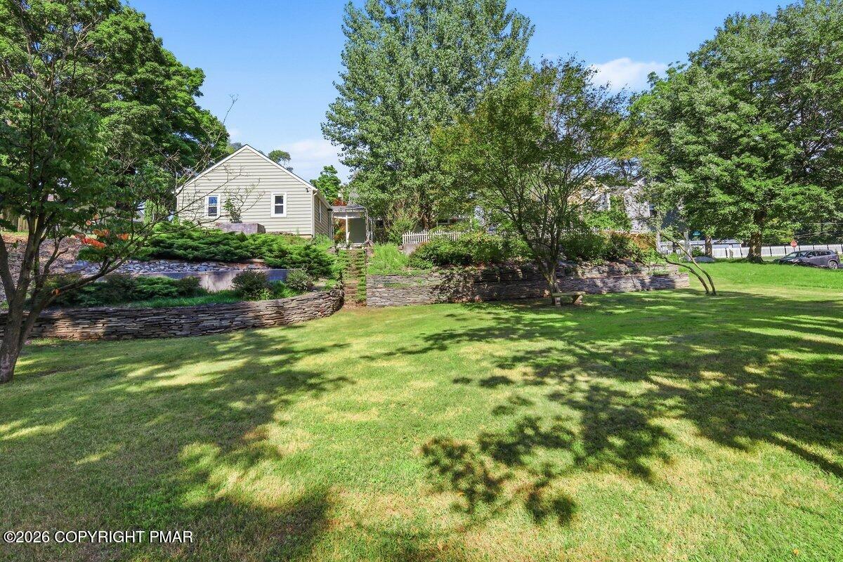 125 Rosemond Avenue Property Photo 14