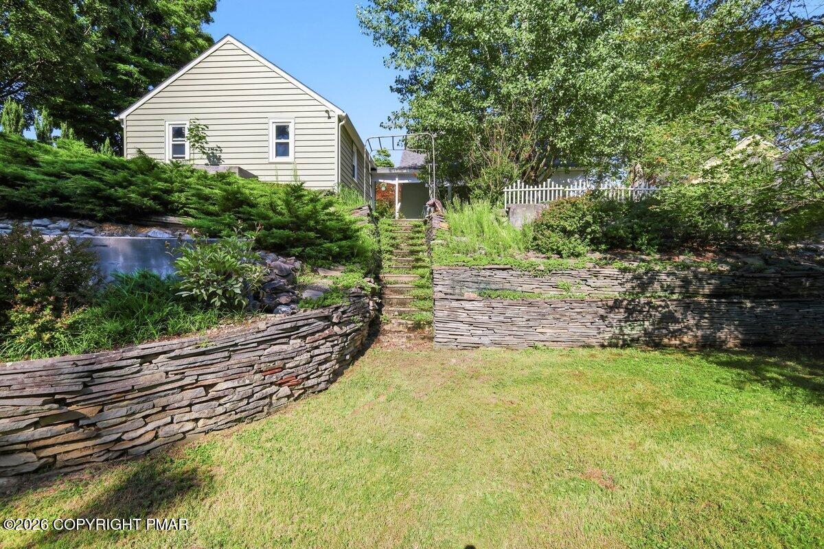 125 Rosemond Avenue Property Photo 15