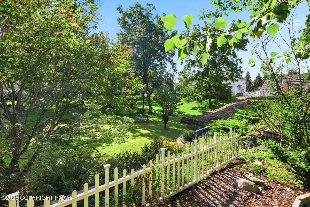 125 Rosemond Avenue Property Photo 17