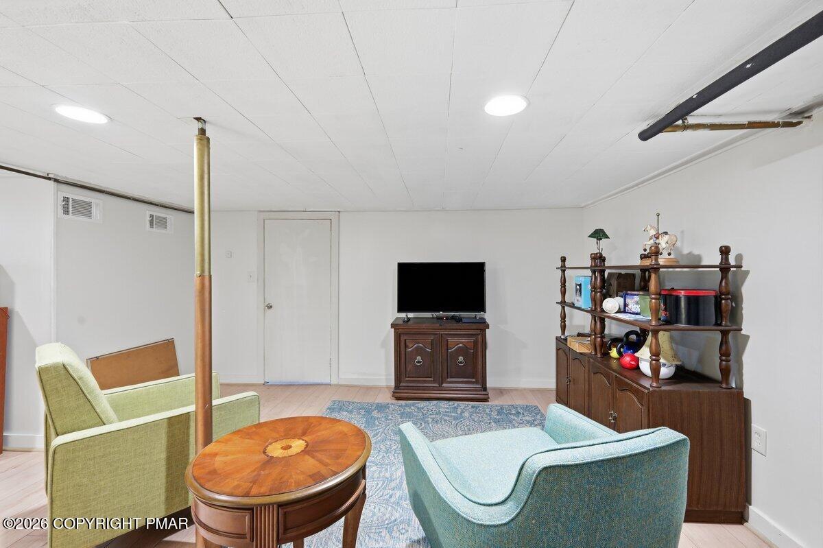 125 Rosemond Avenue Property Photo 41