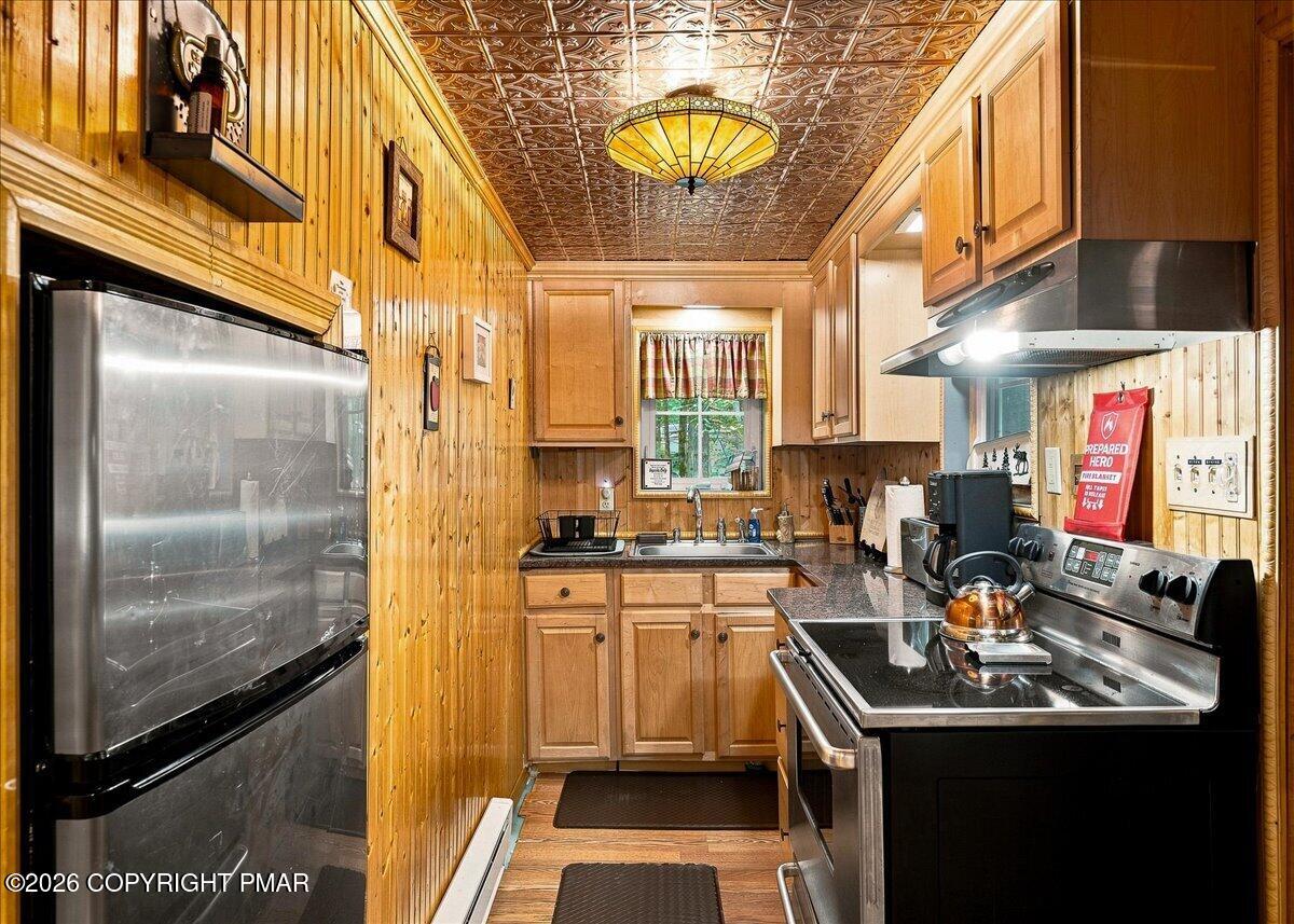 1021 Country Creek Lane Property Photo 20
