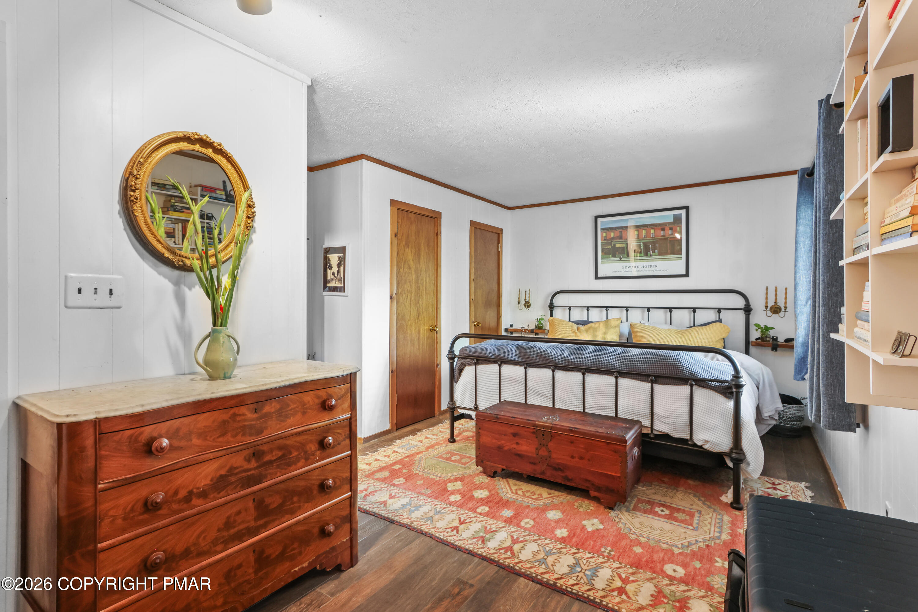 5218 Woodbridge Drive E Property Photo 13