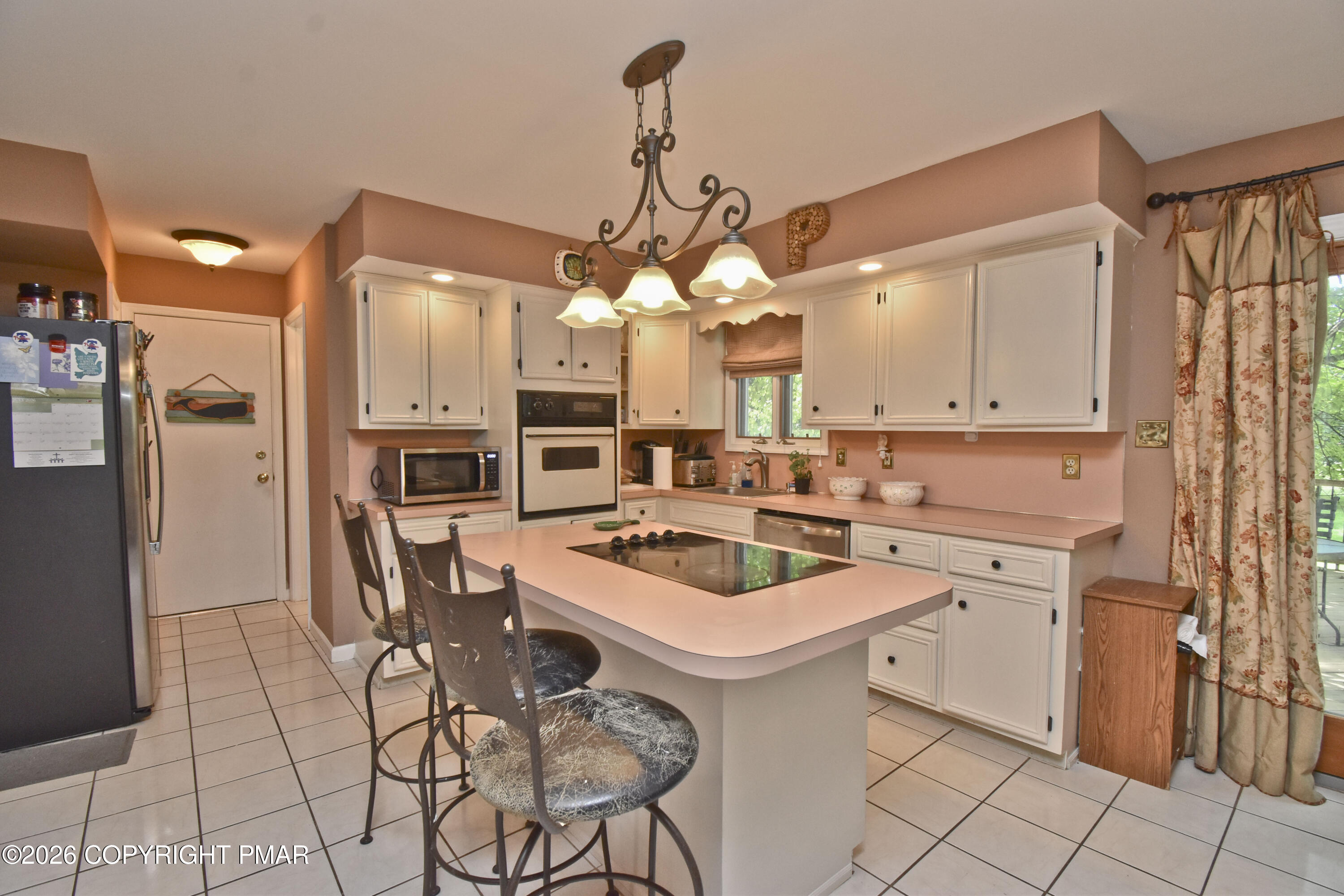 105 Kent Road Property Photo 4
