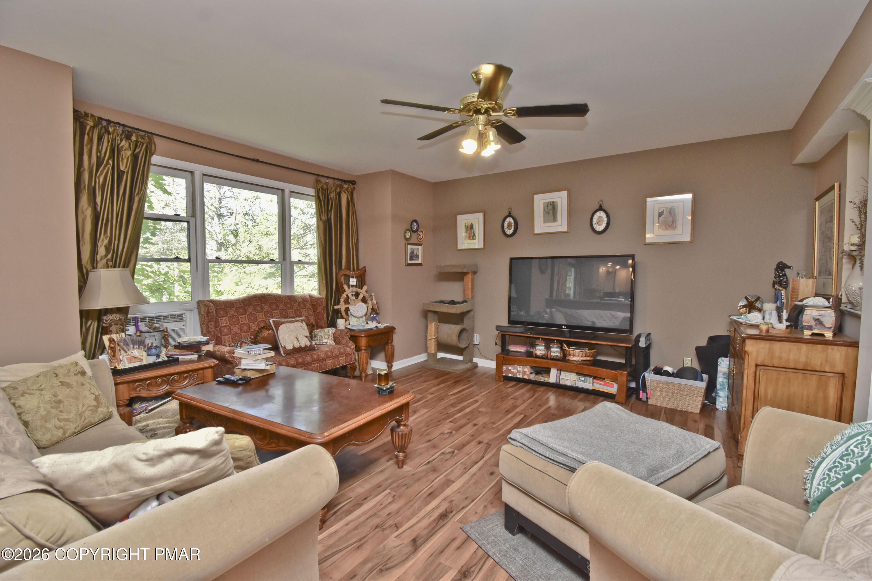 105 Kent Road Property Photo 8
