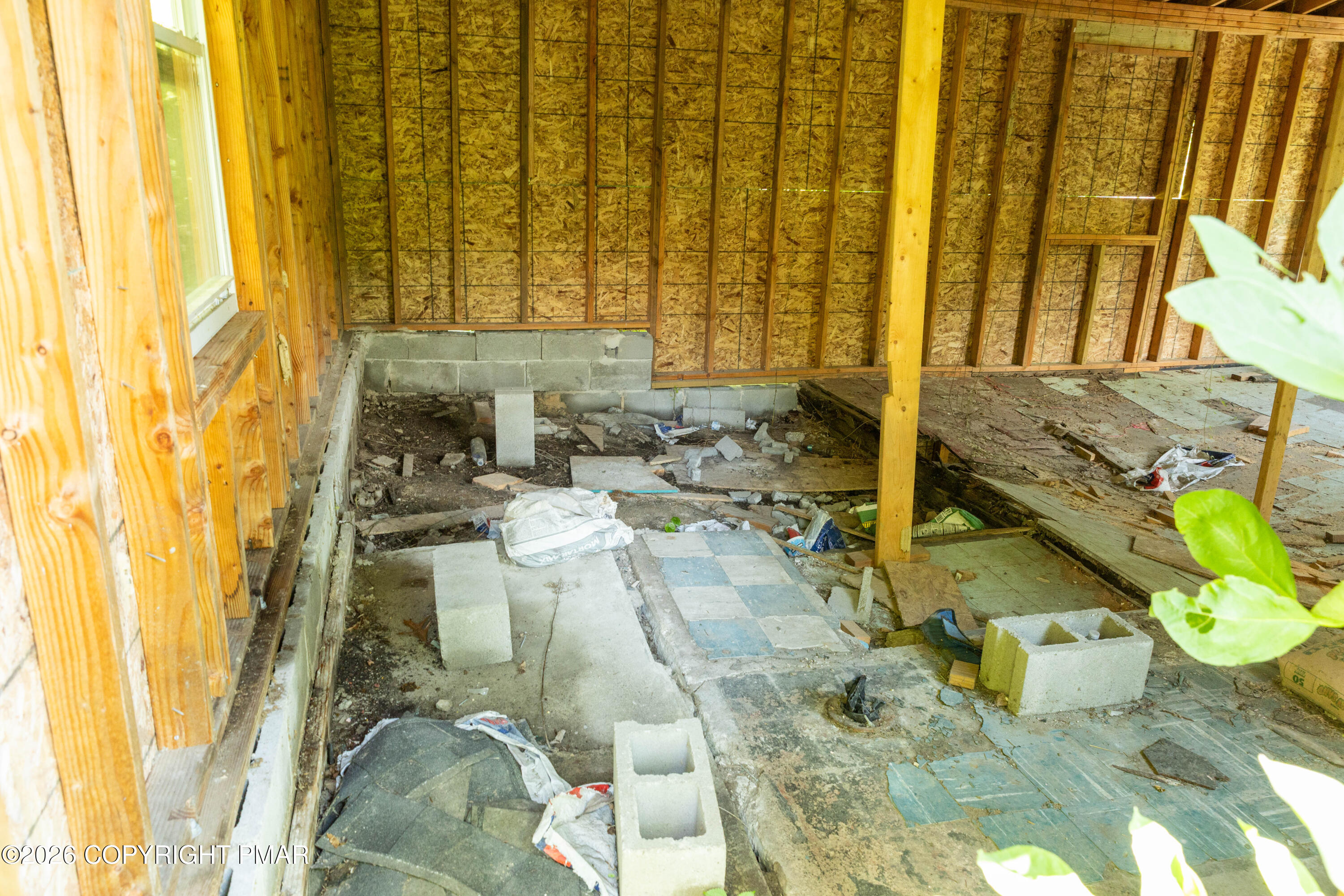 6775 Cherry Valley Road Property Photo 8