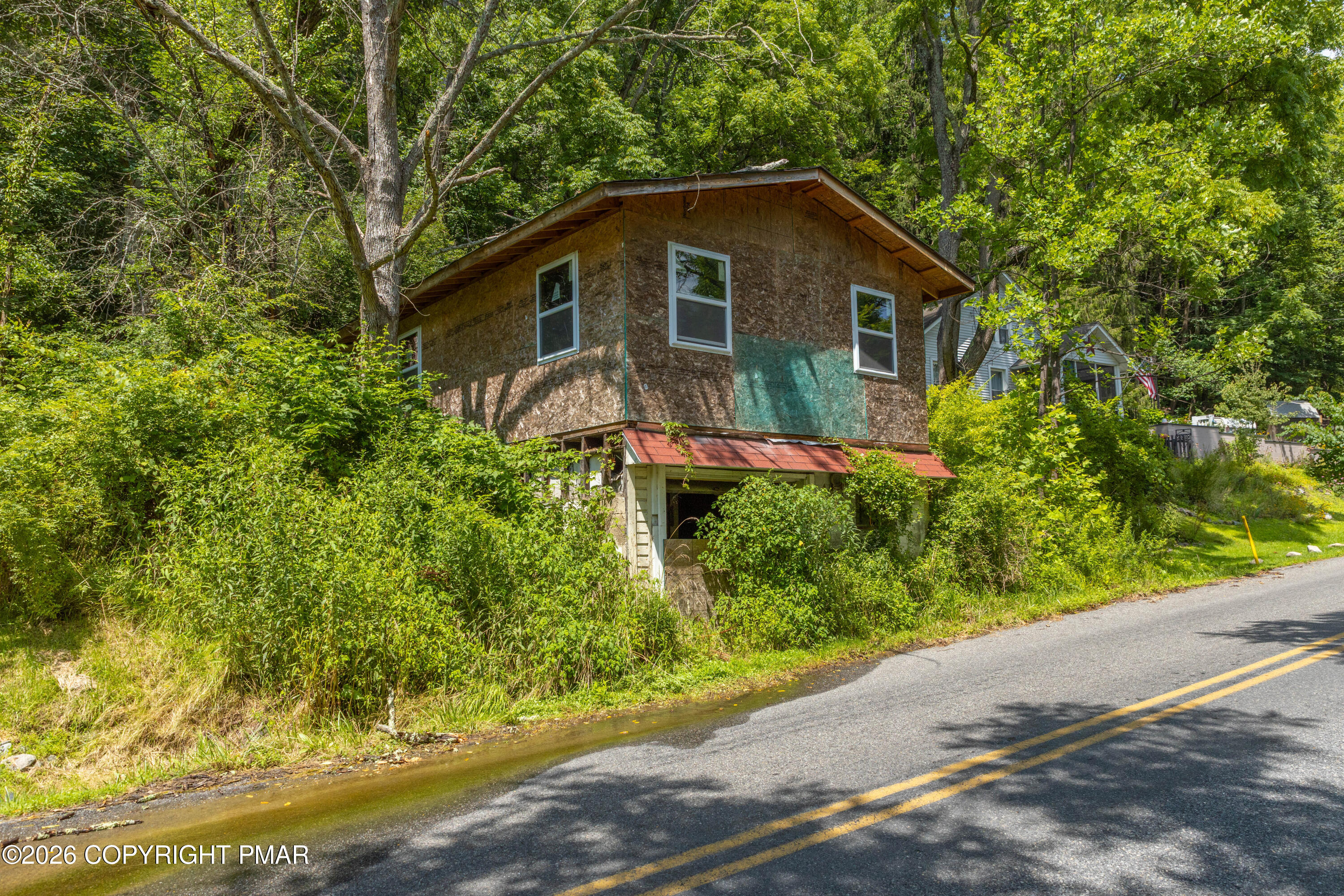 6775 Cherry Valley Road Property Photo 14