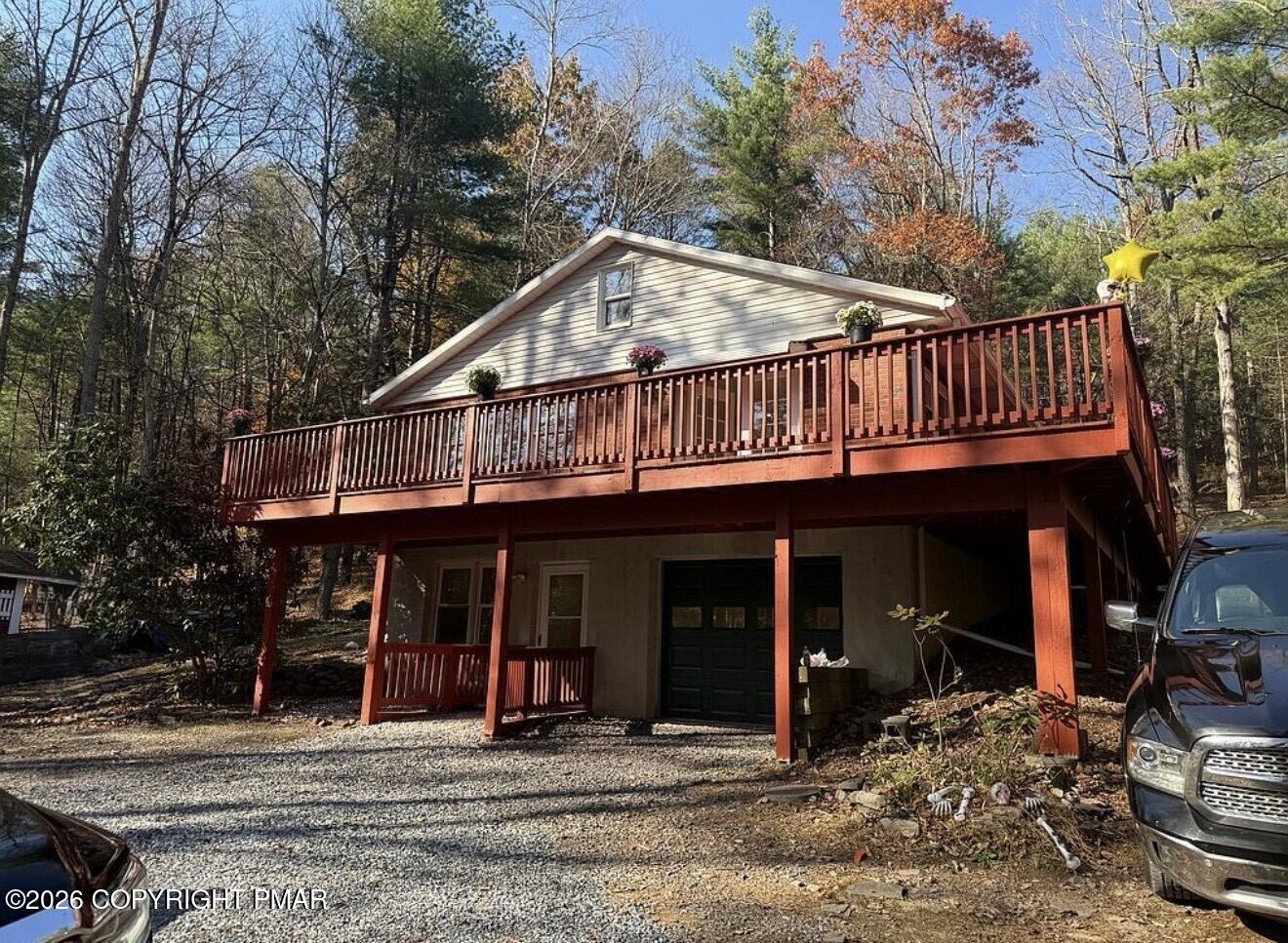 2729 Skyway Drive Property Photo 1