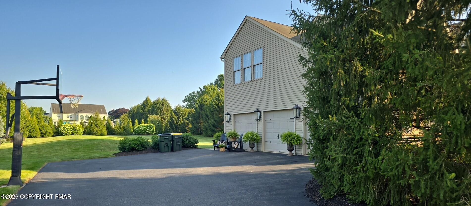 9345 Merlot Circle Property Photo 10