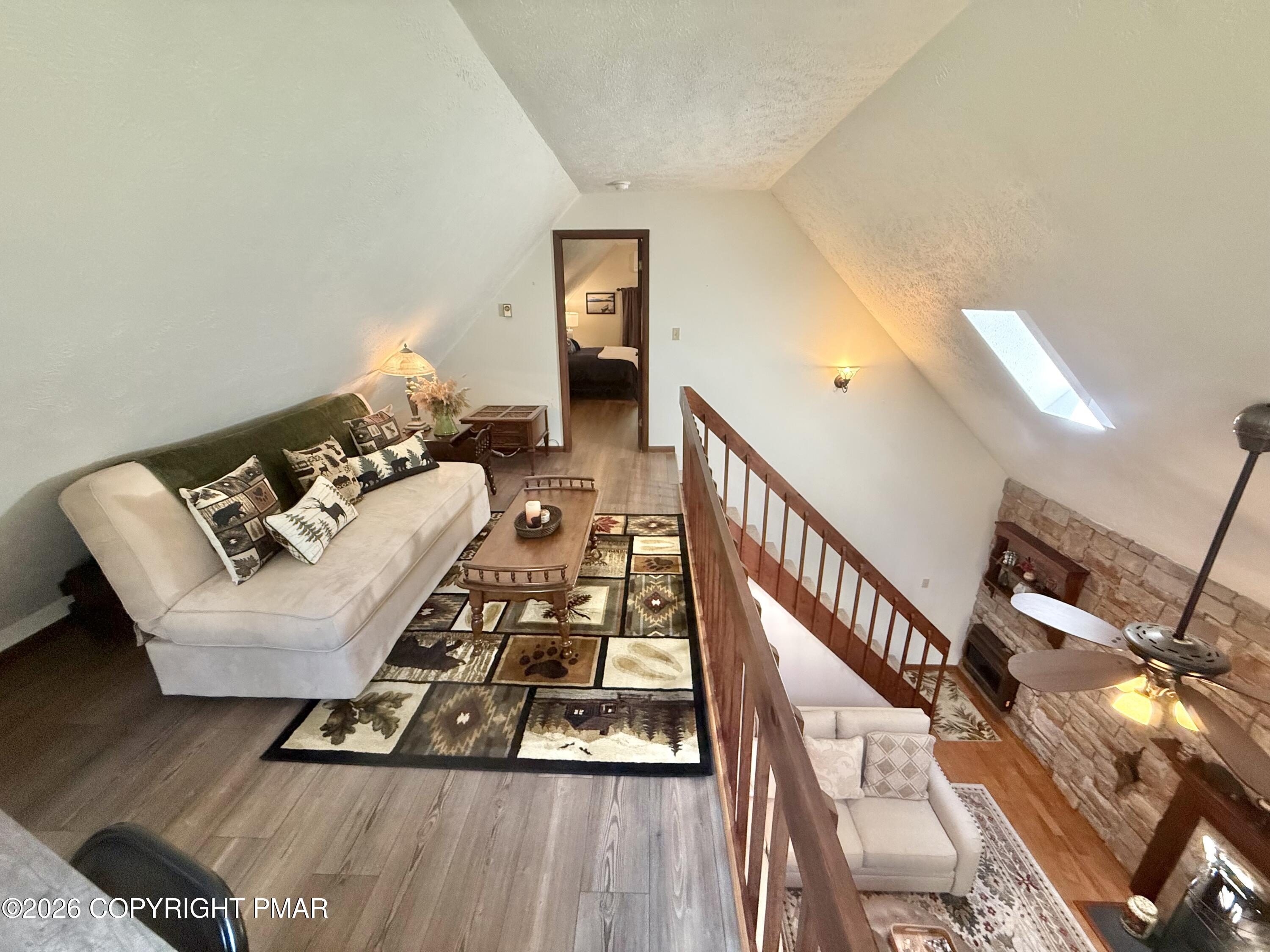 87 Jeffers Way Property Photo 4