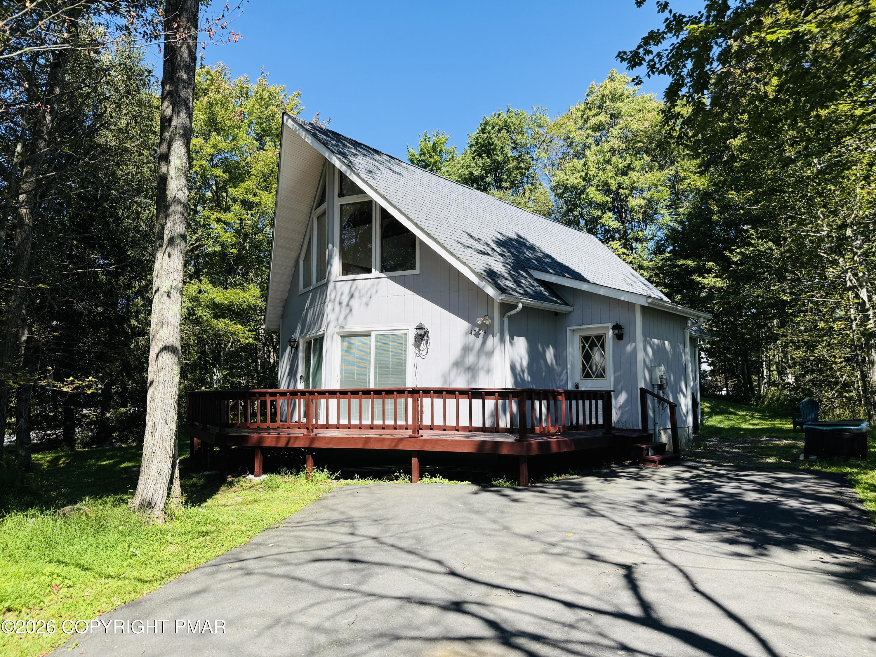 4204 Hickory Road Property Photo 1
