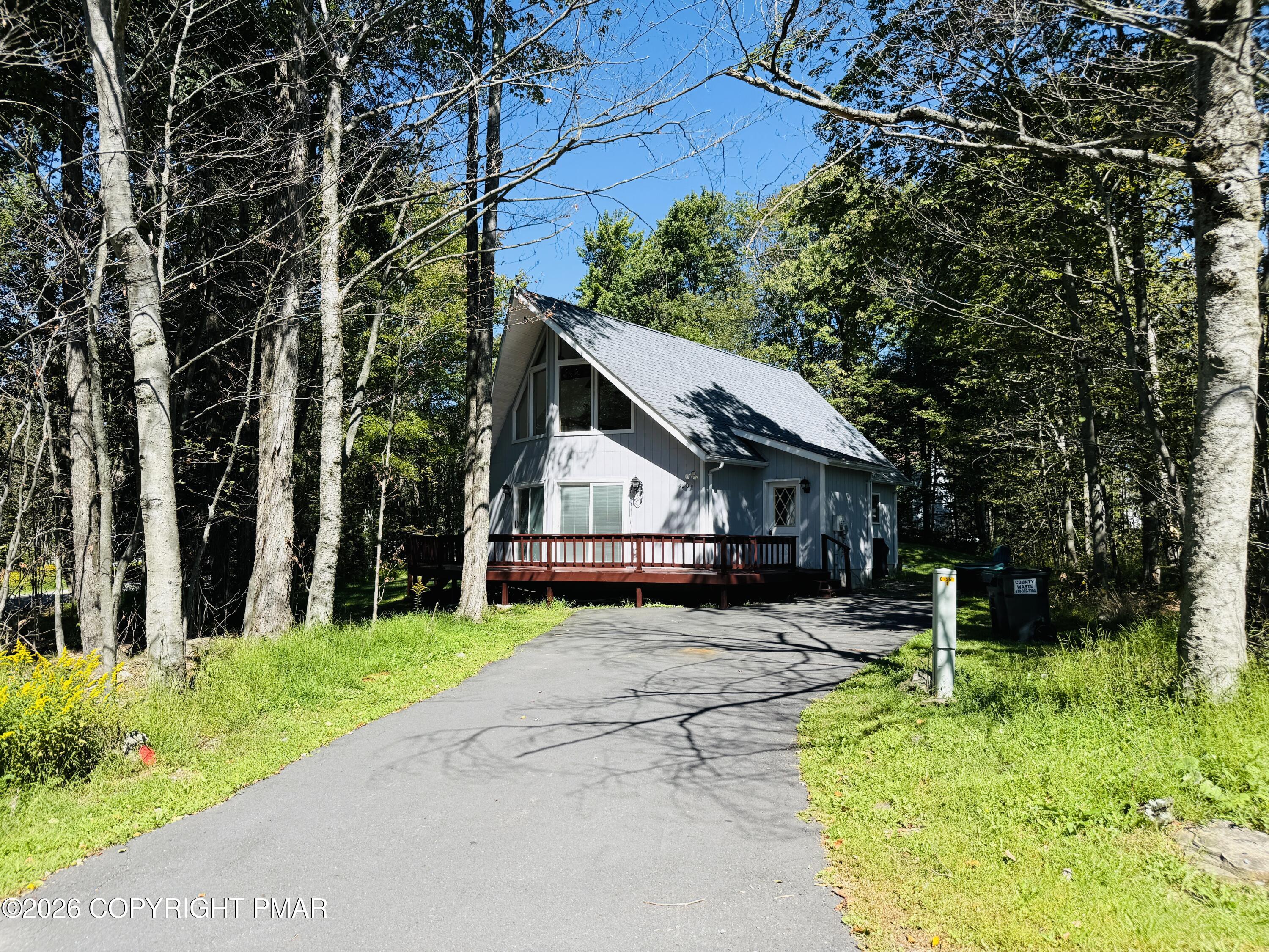 4204 Hickory Road Property Photo 2