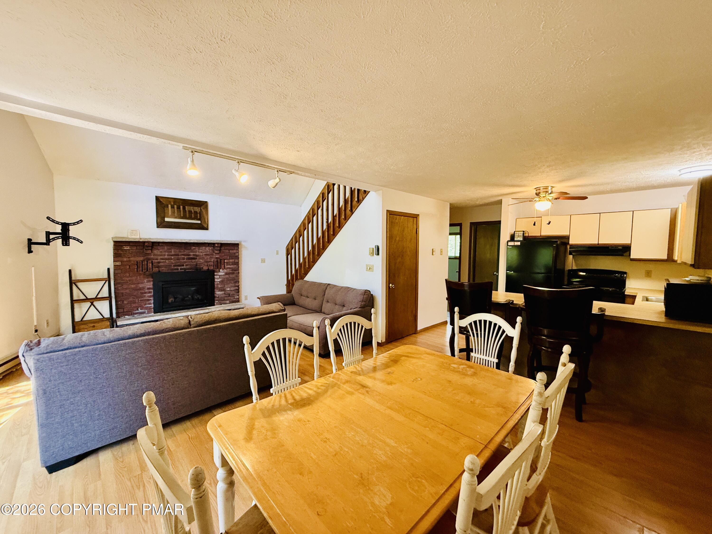 4204 Hickory Road Property Photo 13