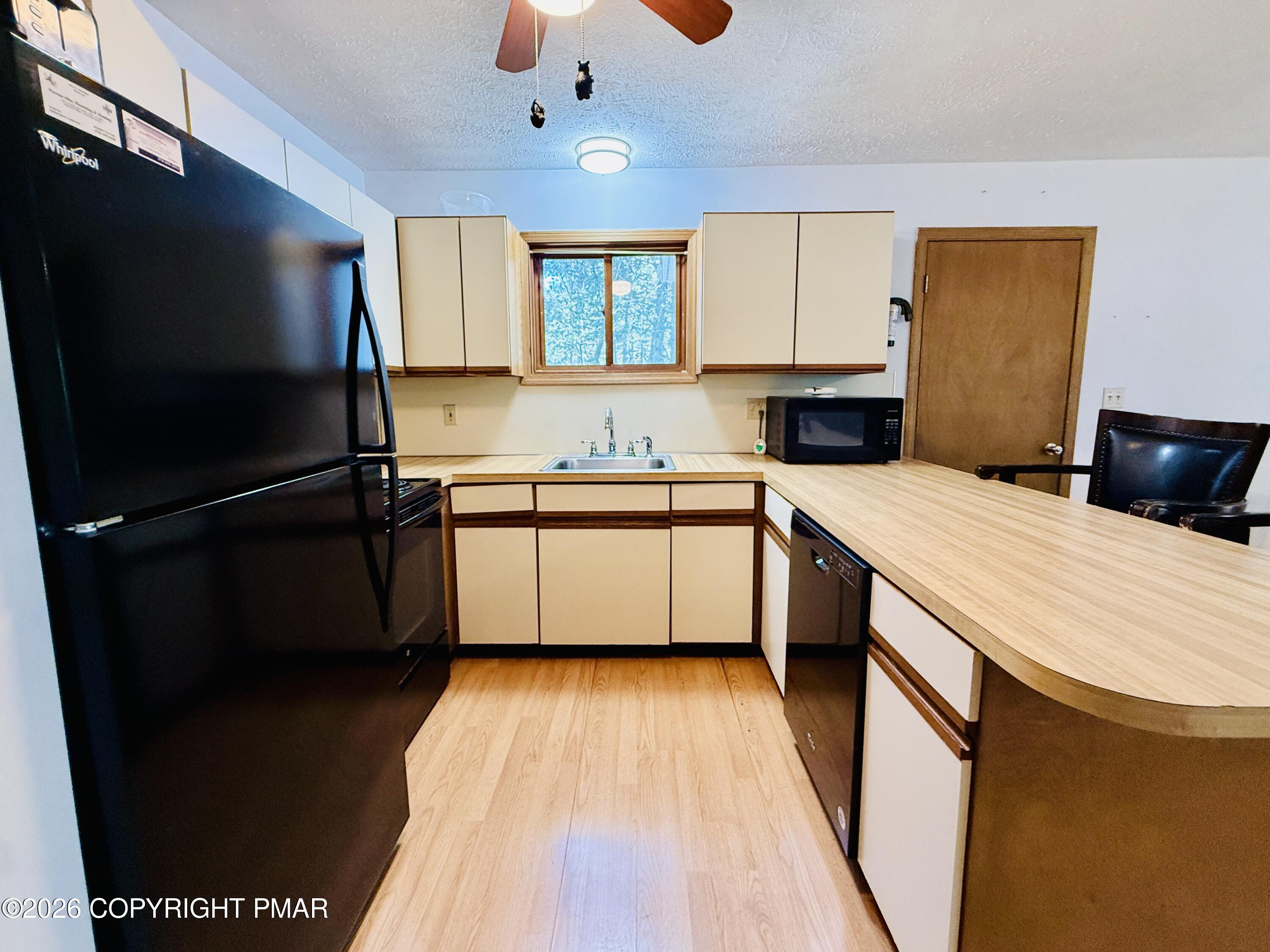 4204 Hickory Road Property Photo 16