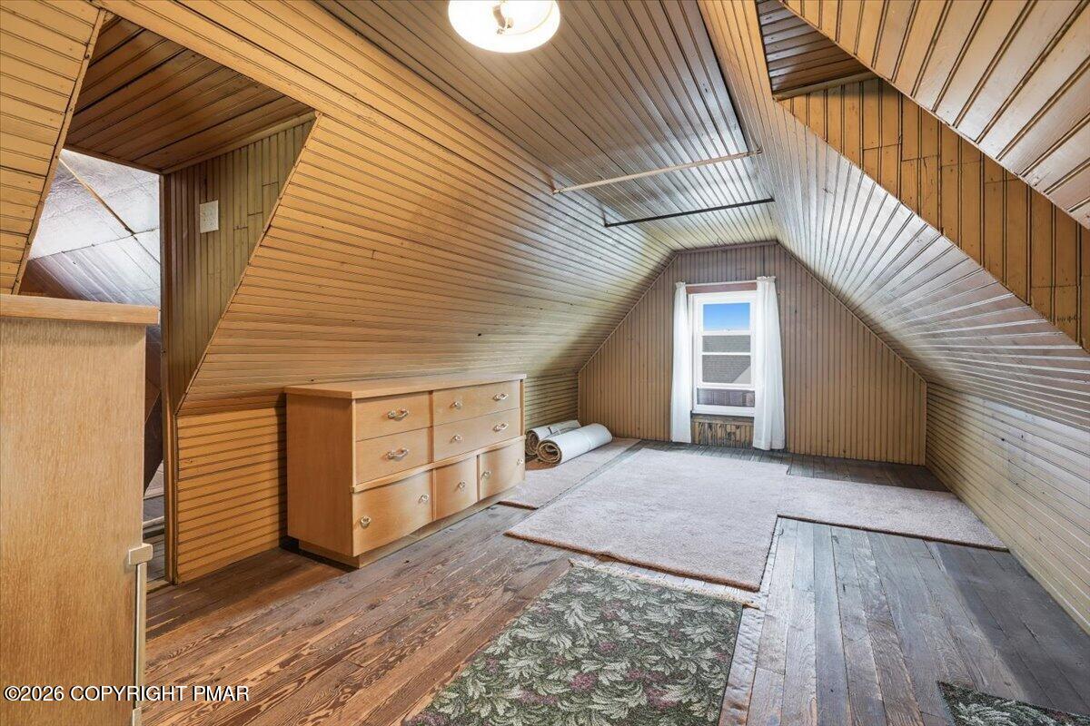 238 N 7th Street Property Photo 38