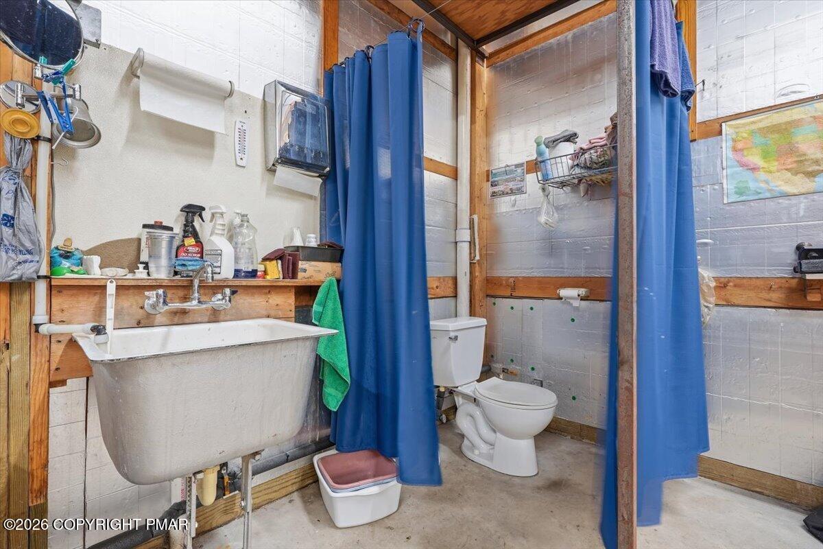 238 N 7th Street Property Photo 49