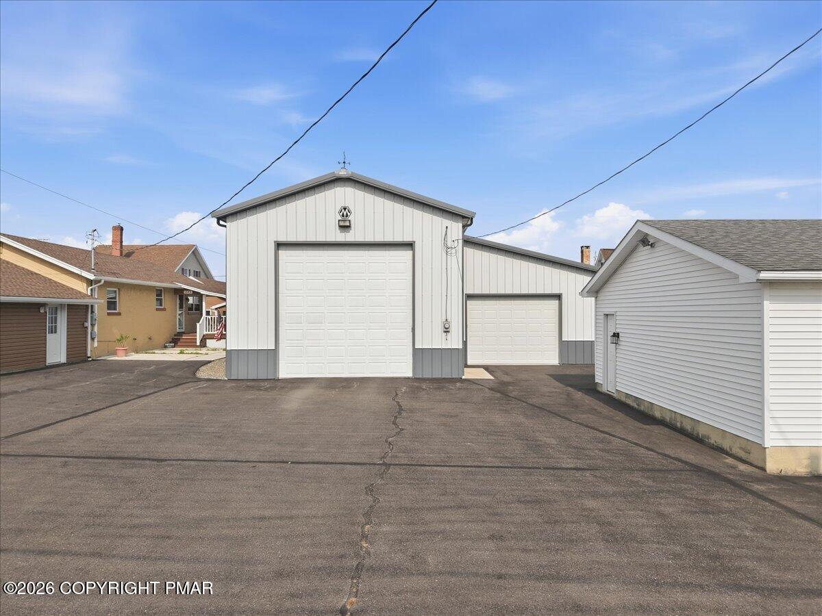 238 N 7th Street Property Photo 53