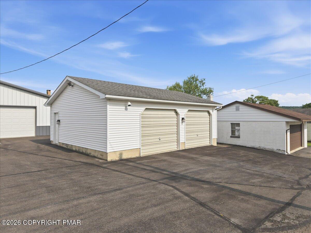 238 N 7th Street Property Photo 54