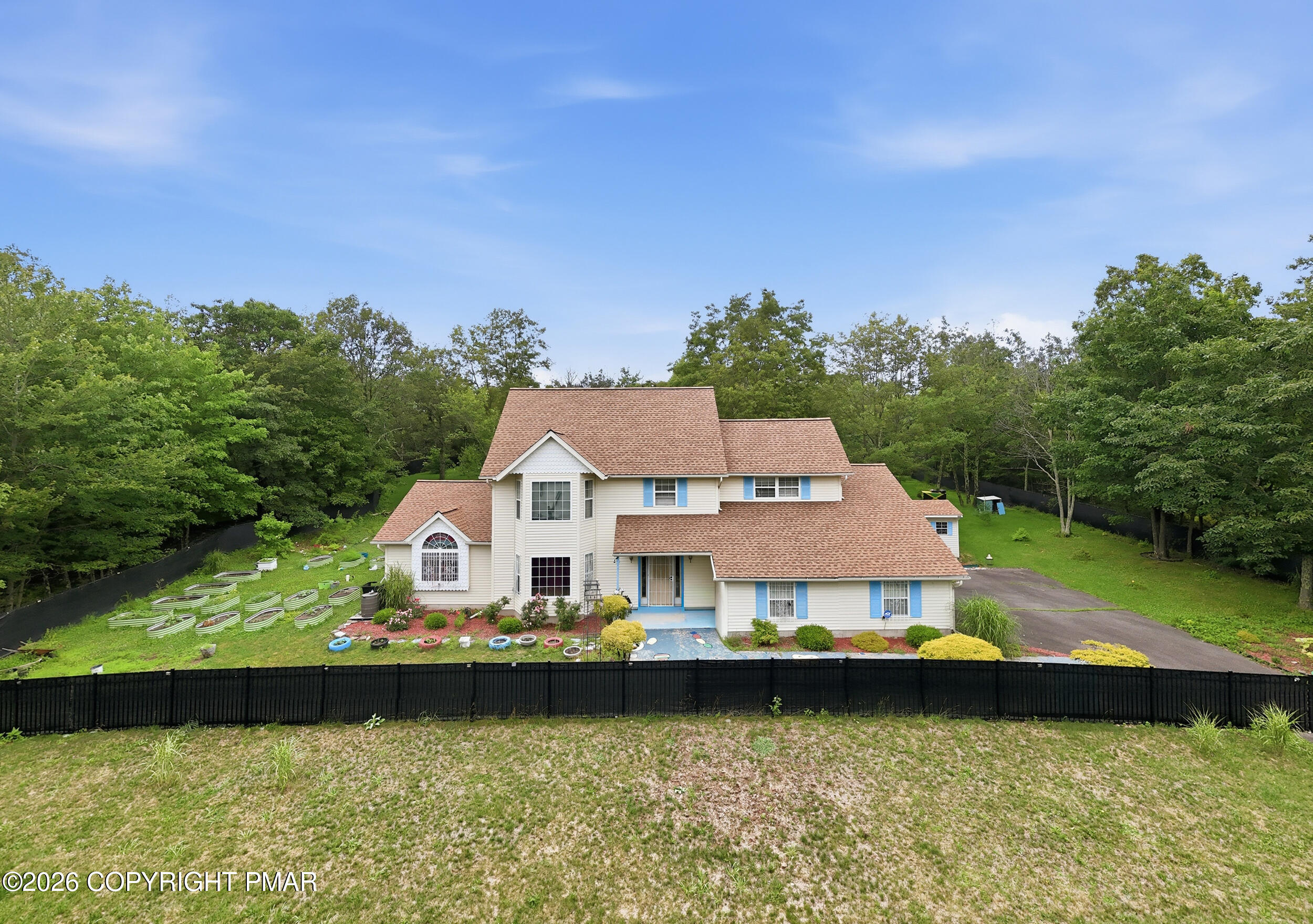 222 Martha Lane Property Photo 2