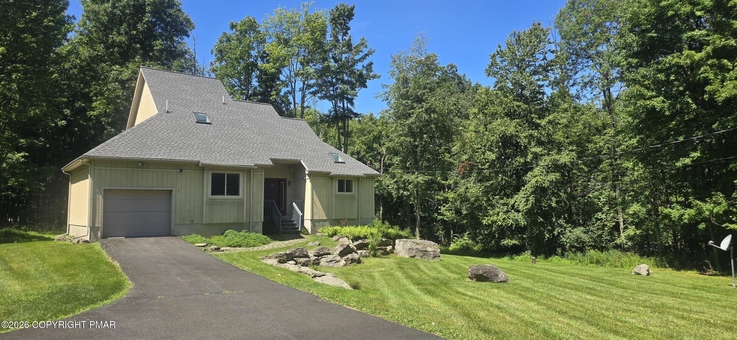 198 Shine Hill Road Property Photo 1