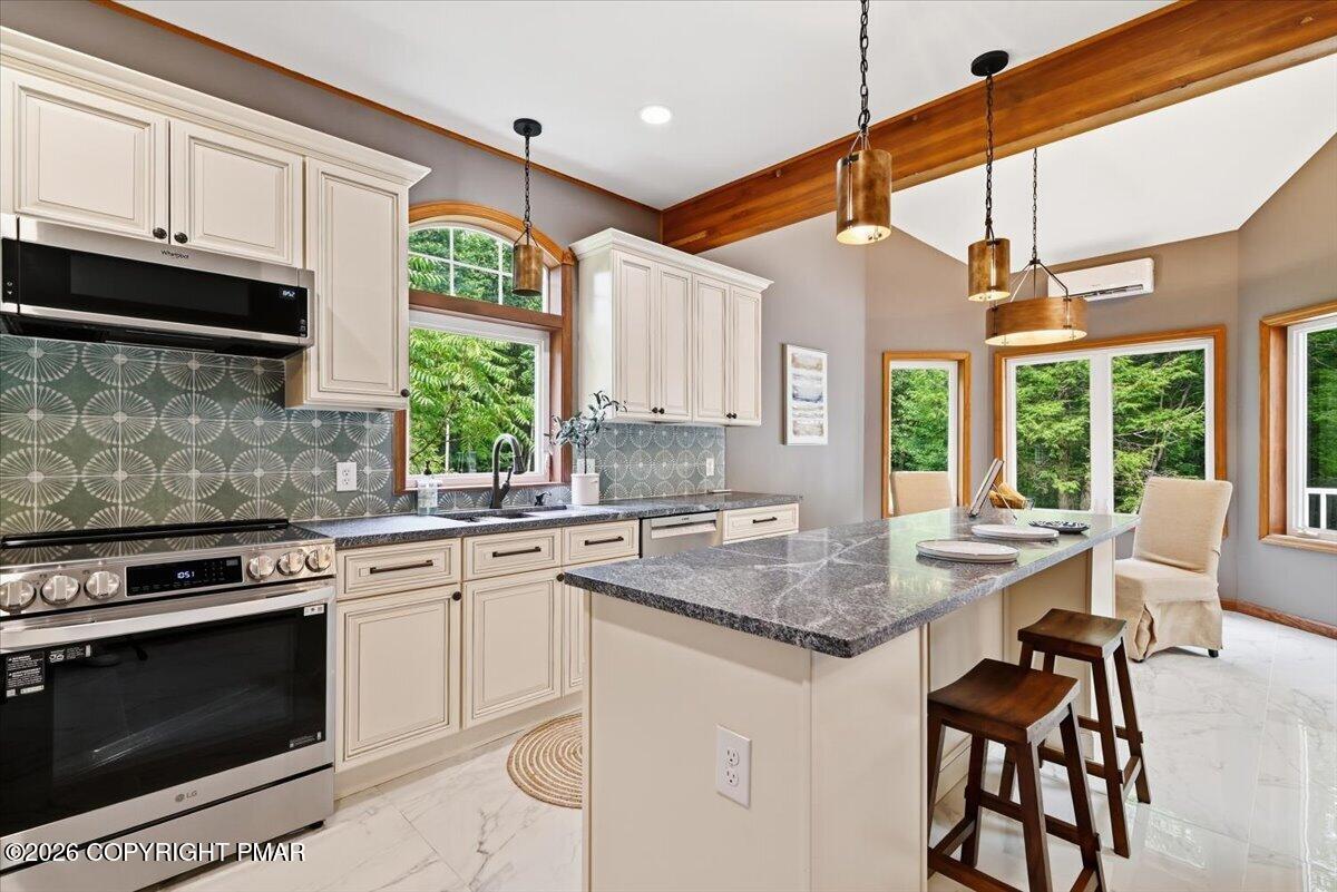 5327 Maple Lane Property Photo 25