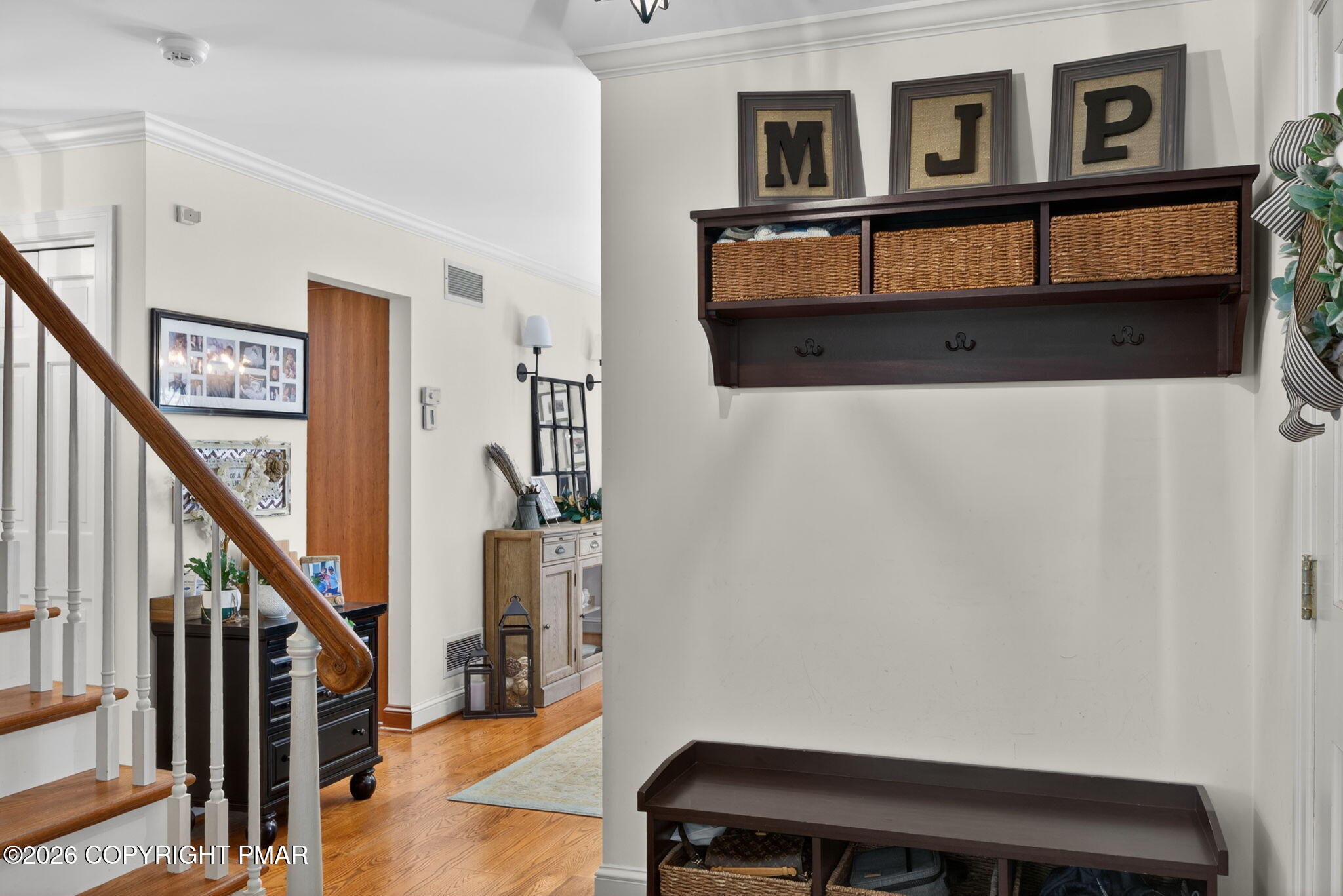 595 Walnut Avenue Property Photo 24