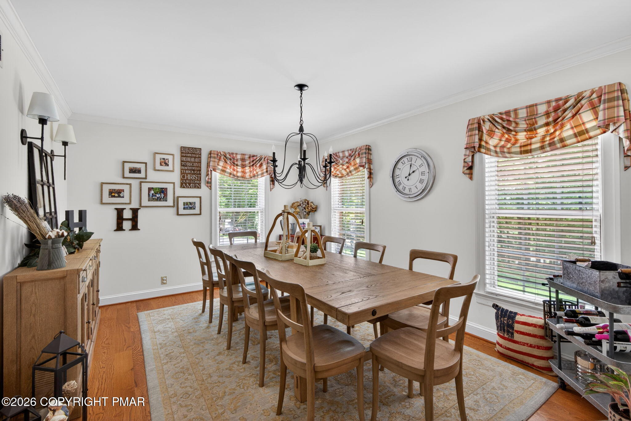 595 Walnut Avenue Property Photo 25