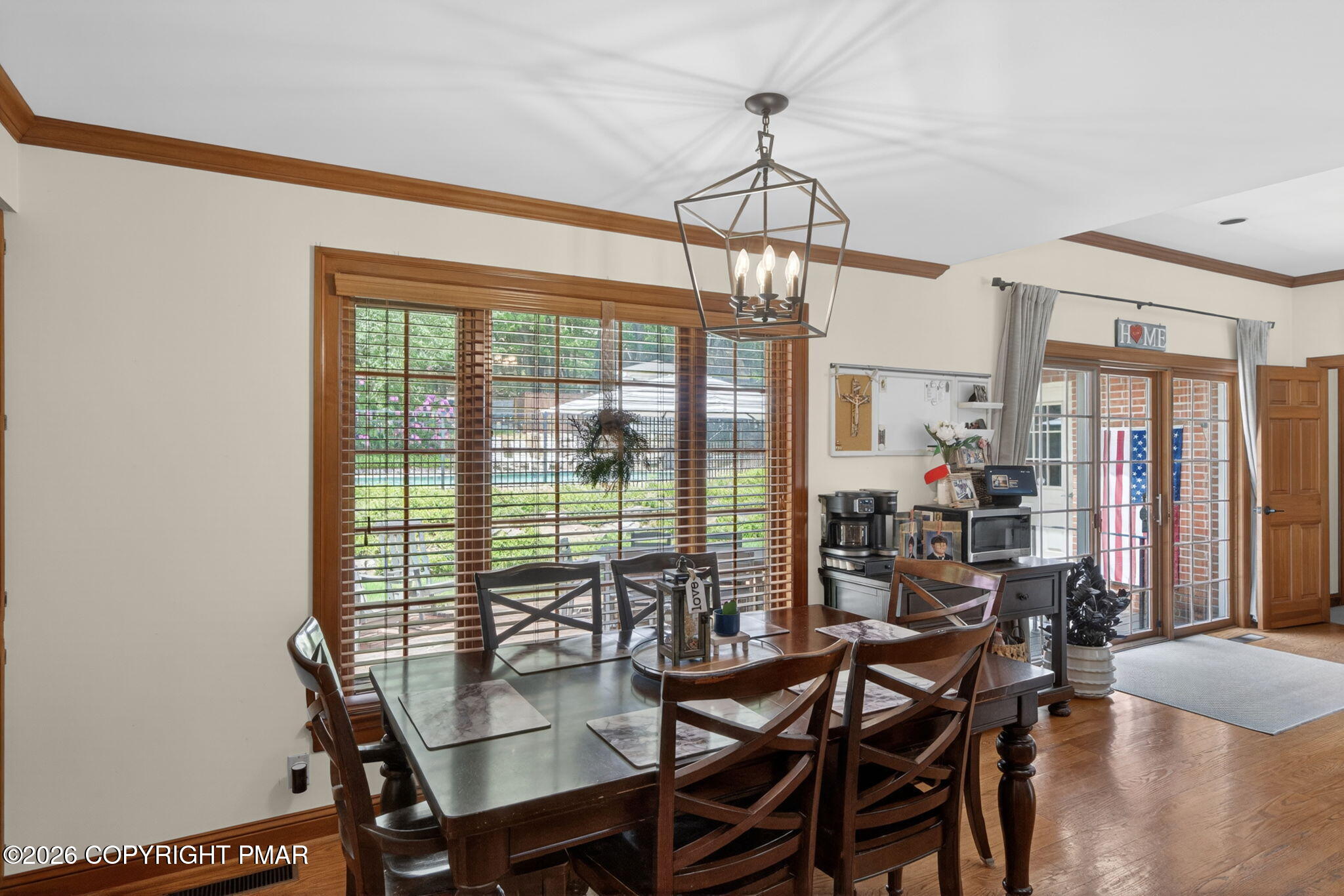 595 Walnut Avenue Property Photo 43