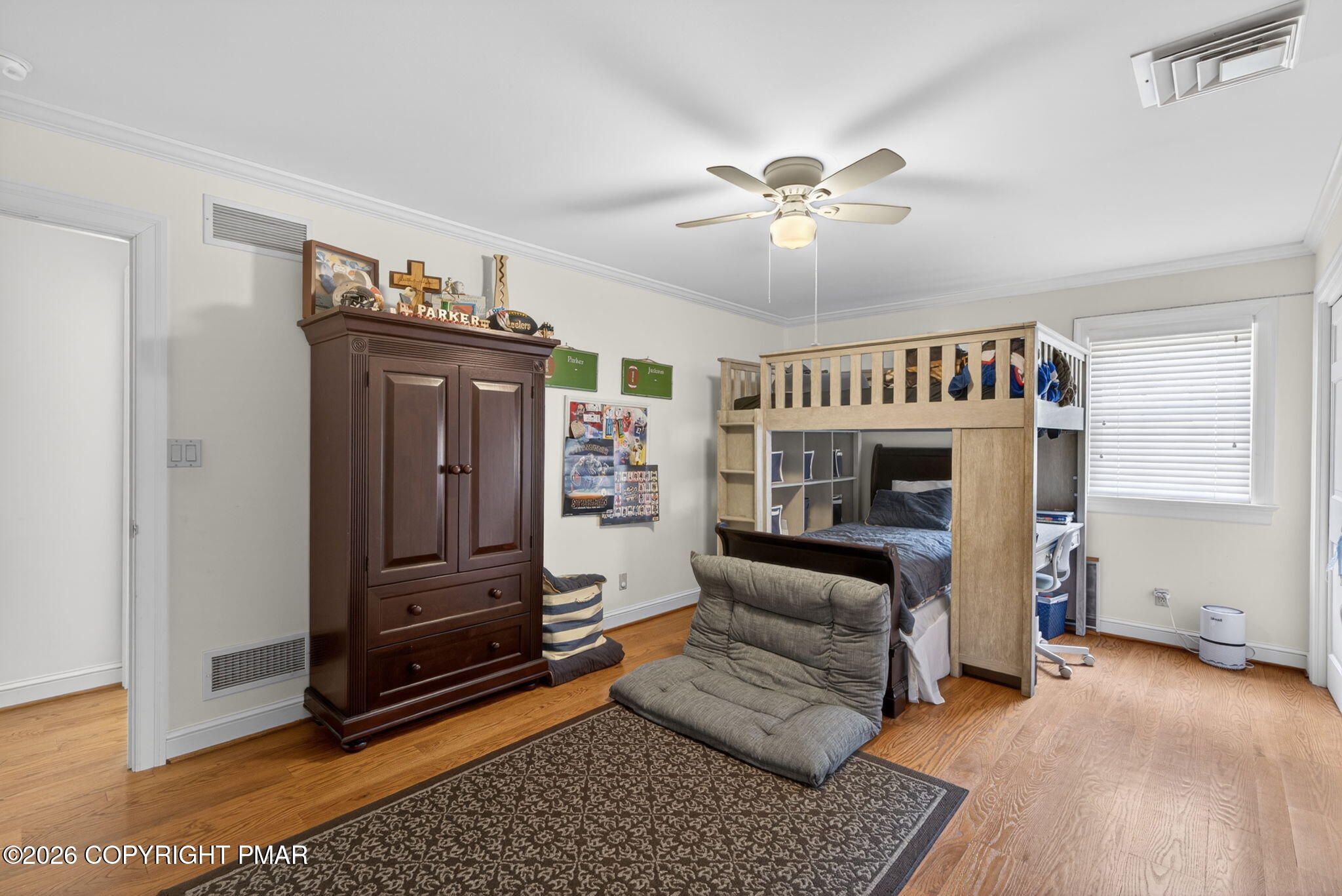 595 Walnut Avenue Property Photo 57