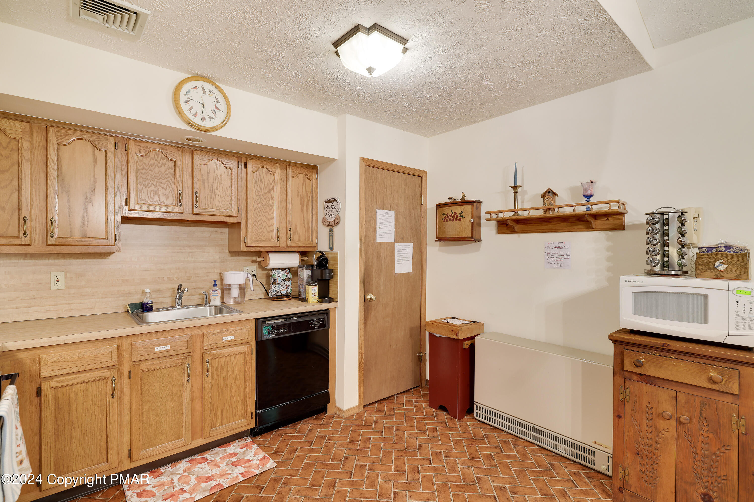 279 Paxinos Drive Property Photo 13