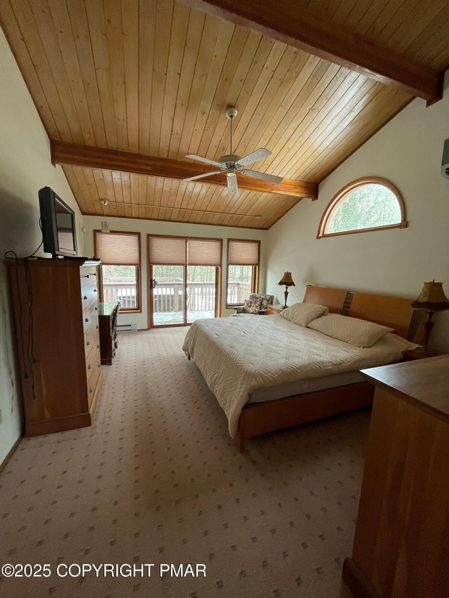3530 Spruce Cabin Road Property Photo 11