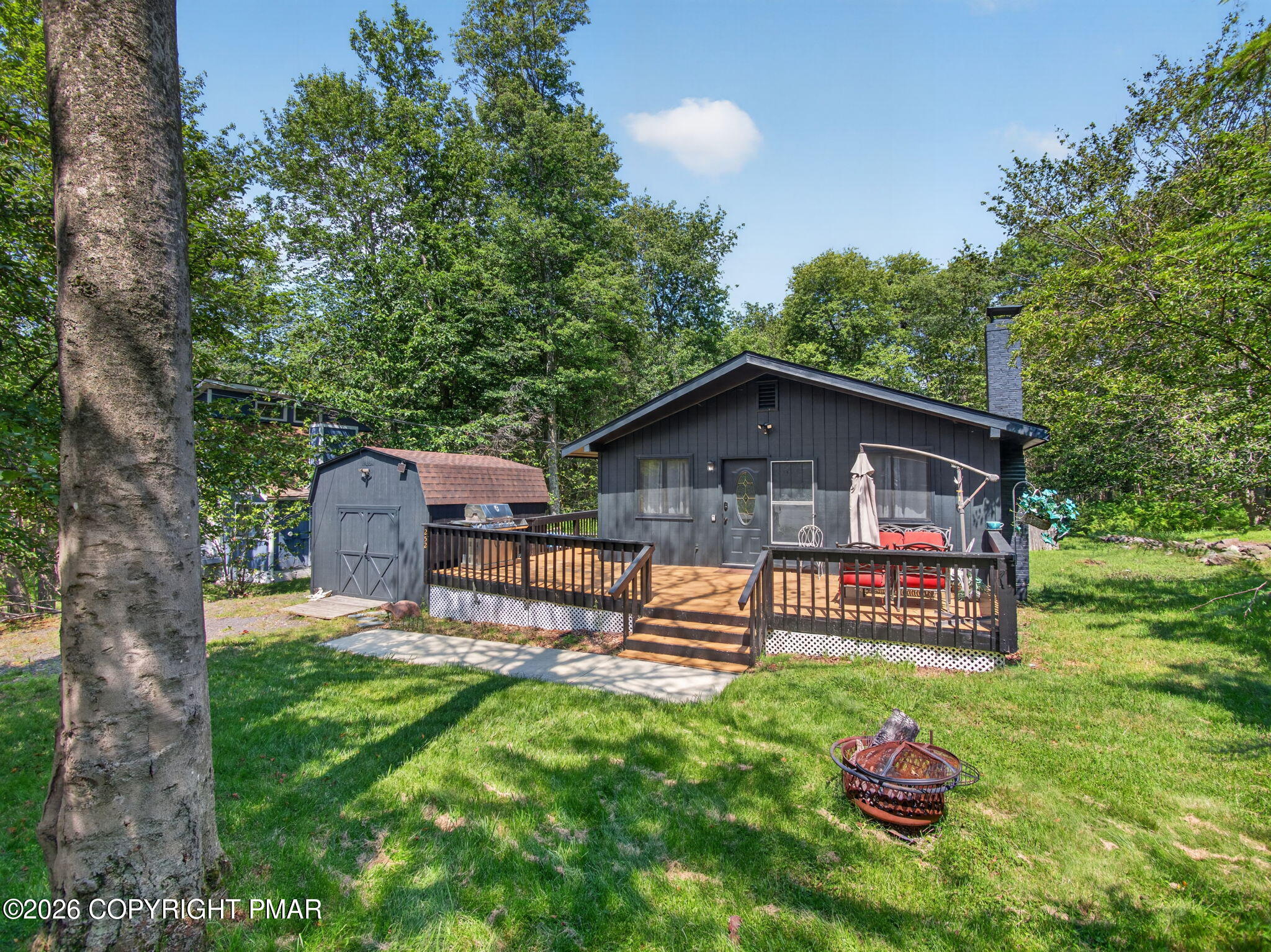 5671 Pembrook Drive Property Photo 2