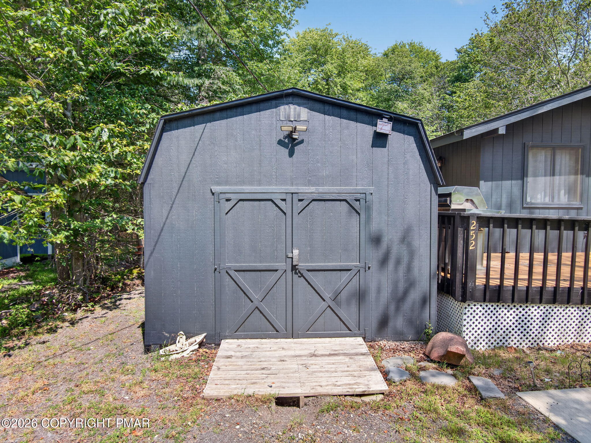 5671 Pembrook Drive Property Photo 14