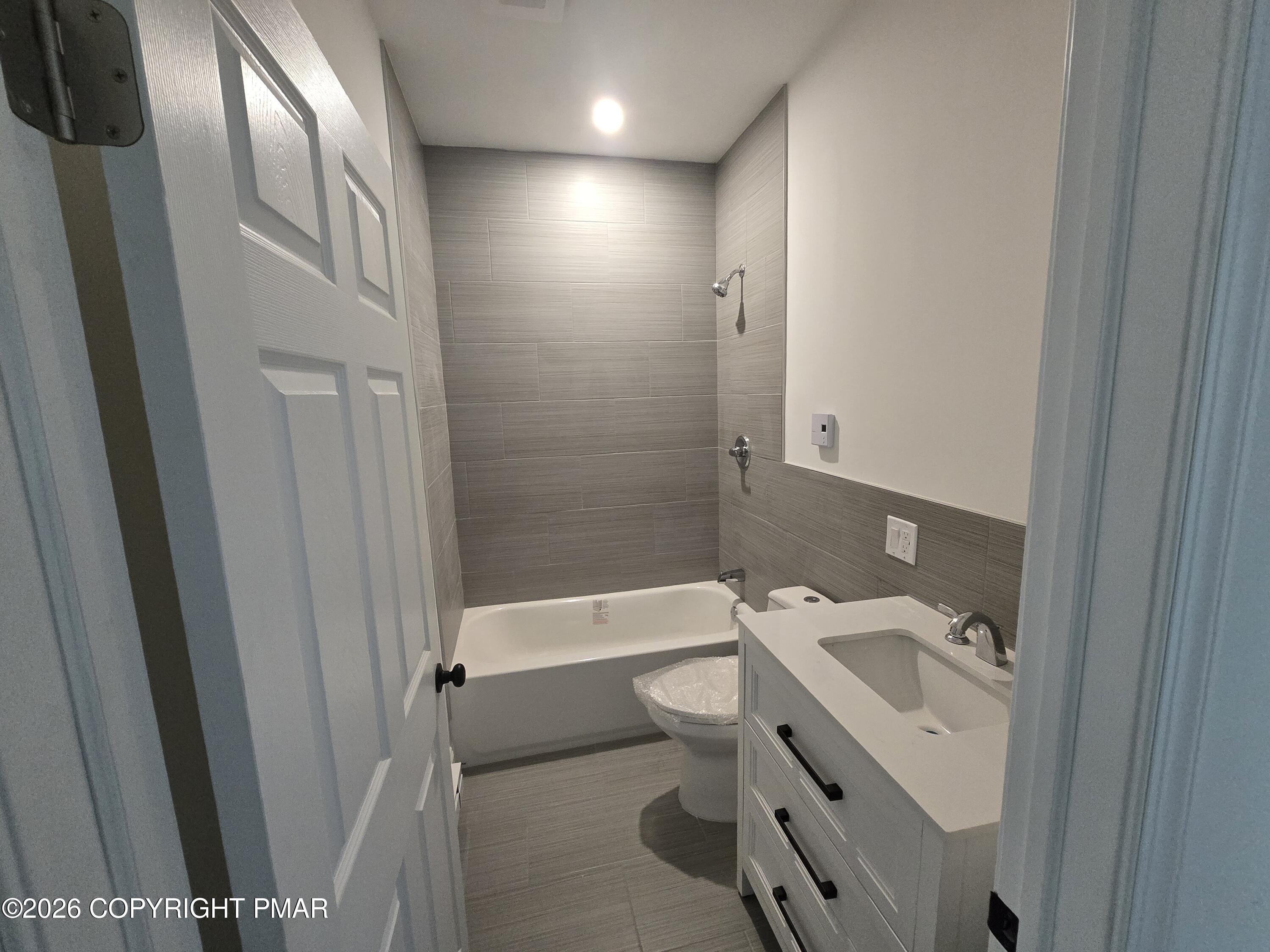 211 Brentwood Drive Property Photo 11