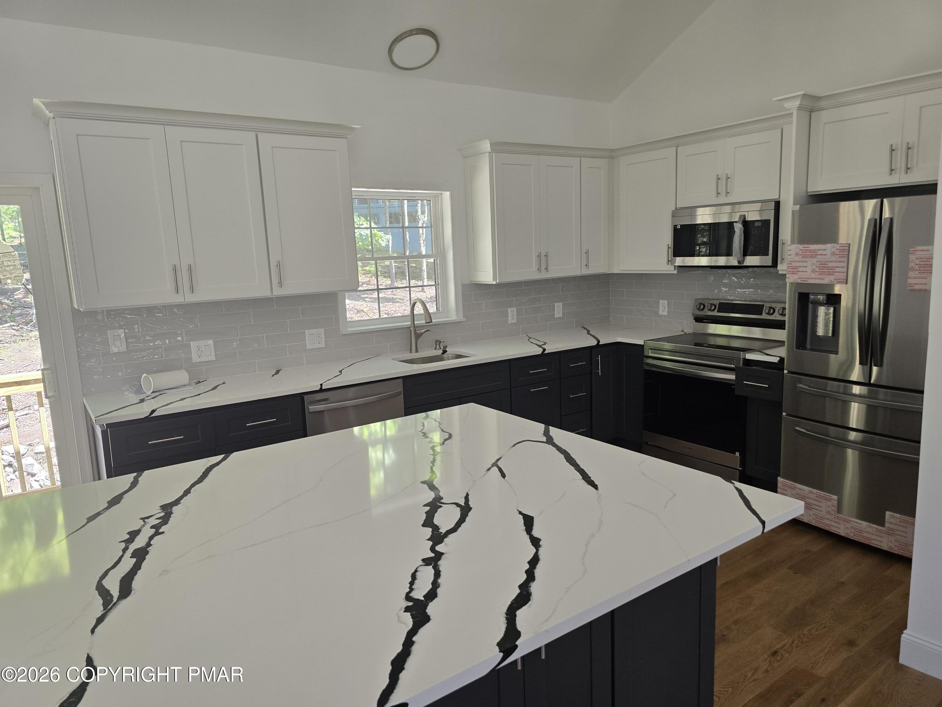 211 Brentwood Drive Property Photo 20
