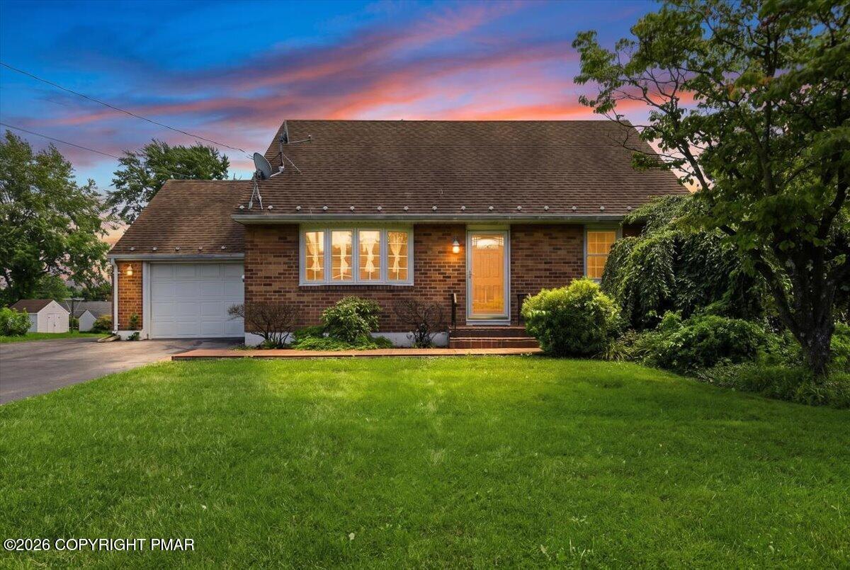 4460 Henry Street Property Photo 1