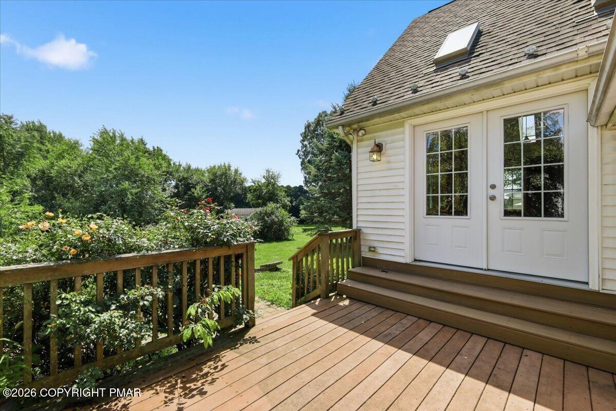 4460 Henry Street Property Photo 5